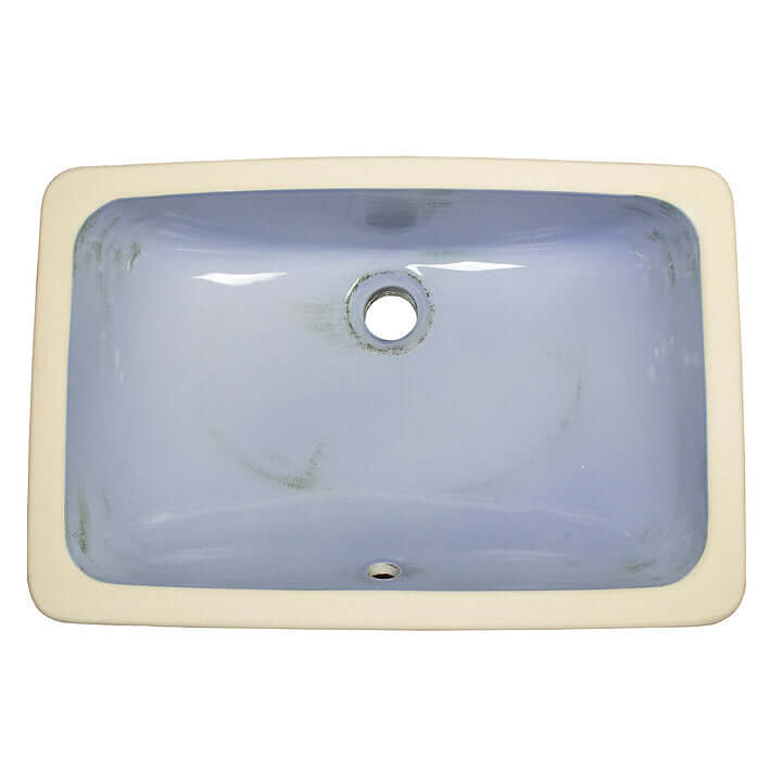 Lavabo rectangular bajo encimera Nantucket Sinks Regatta de 56 x 37 cm, de arcilla refractaria, con accesorios, azul claro/gris desgastado, RC2035SS