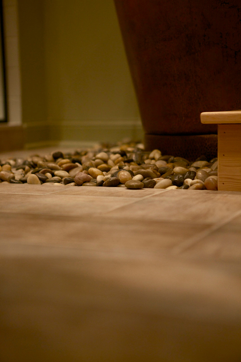 Alternate Image for Premier Copper Products 72" Hammered Copper Modern Style Bathtub, BTM72DB