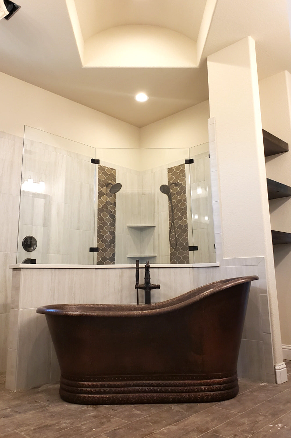 Alternate Image for Premier Copper Products 67" Hammered Copper Single Slipper Bathtub, BTS67DB