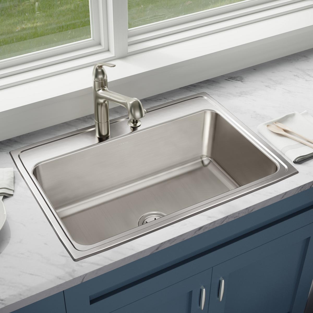 Elkay Lustertone Classic 31" Drop In/Topmount Stainless Steel Kitchen Sink, 3 Faucet Holes, DLRQ3122103