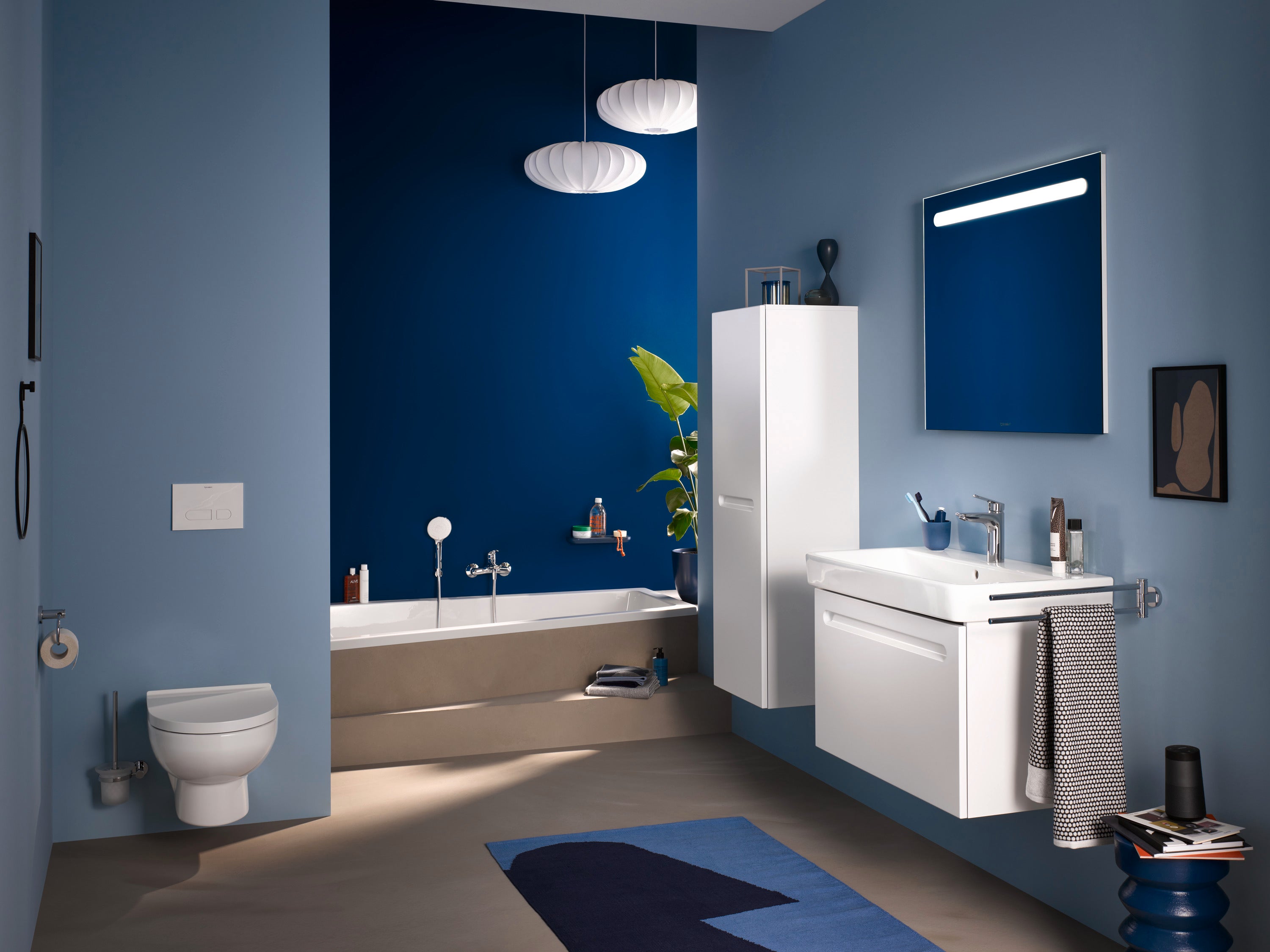 Duravit No.1 1.28 GPF Single Flush Toilet Tank in White with Right Lever Flush