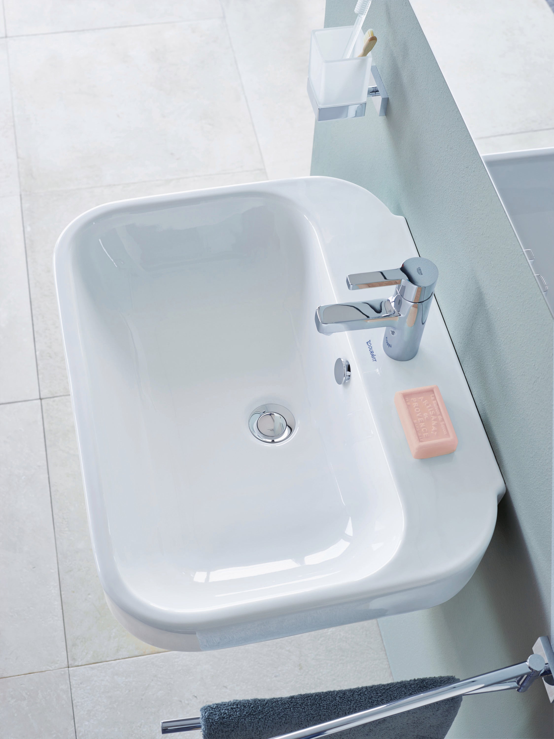 Happy D.2 25 5/8" Rectangular Wall Mounted Sink in White with Single Faucet Hole and with Overflow