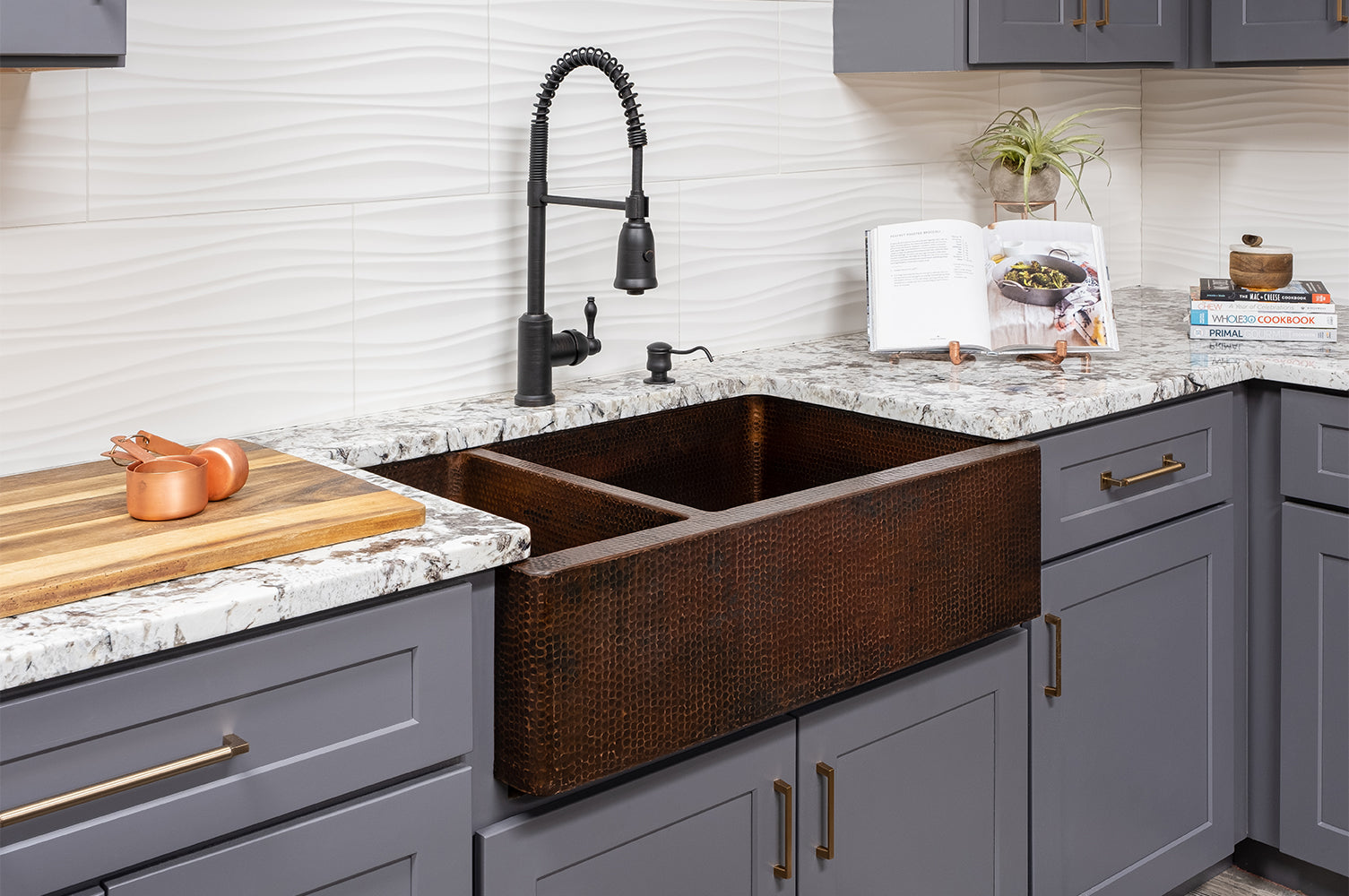 Alternate Image for Premier Copper Products 33" Copper Farmhouse Sink, 25/75 Double Bowl, Oil Rubbed Bronze, KA25DB33229