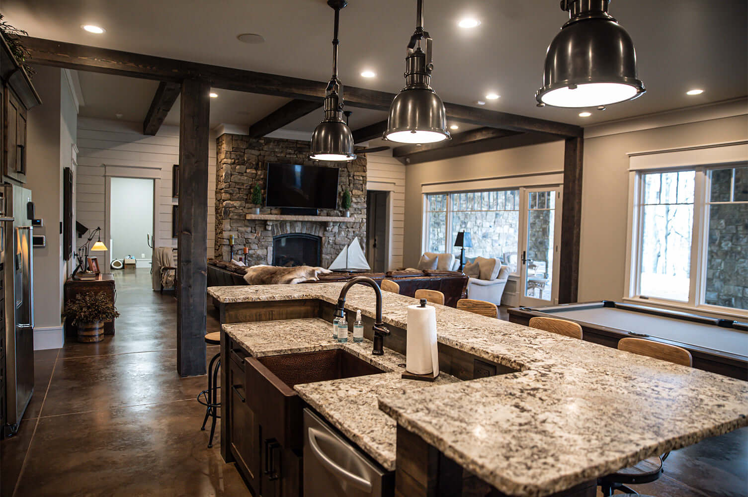 Alternate Image for Premier Copper Products 25" Copper Farmhouse Sink, Oil Rubbed Bronze, KASDB25229