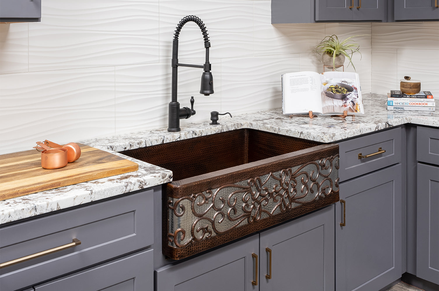 Alternate Image for Premier Copper Products 33" Copper Farmhouse Sink, Oil Rubbed Bronze and Nickel, KASDB33229S-NB