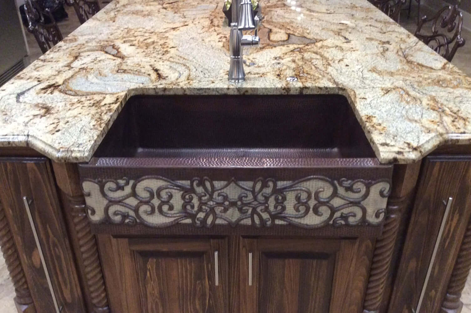 Alternate Image for Premier Copper Products 33" Copper Farmhouse Sink, Oil Rubbed Bronze and Nickel, KASDB33229S-NB