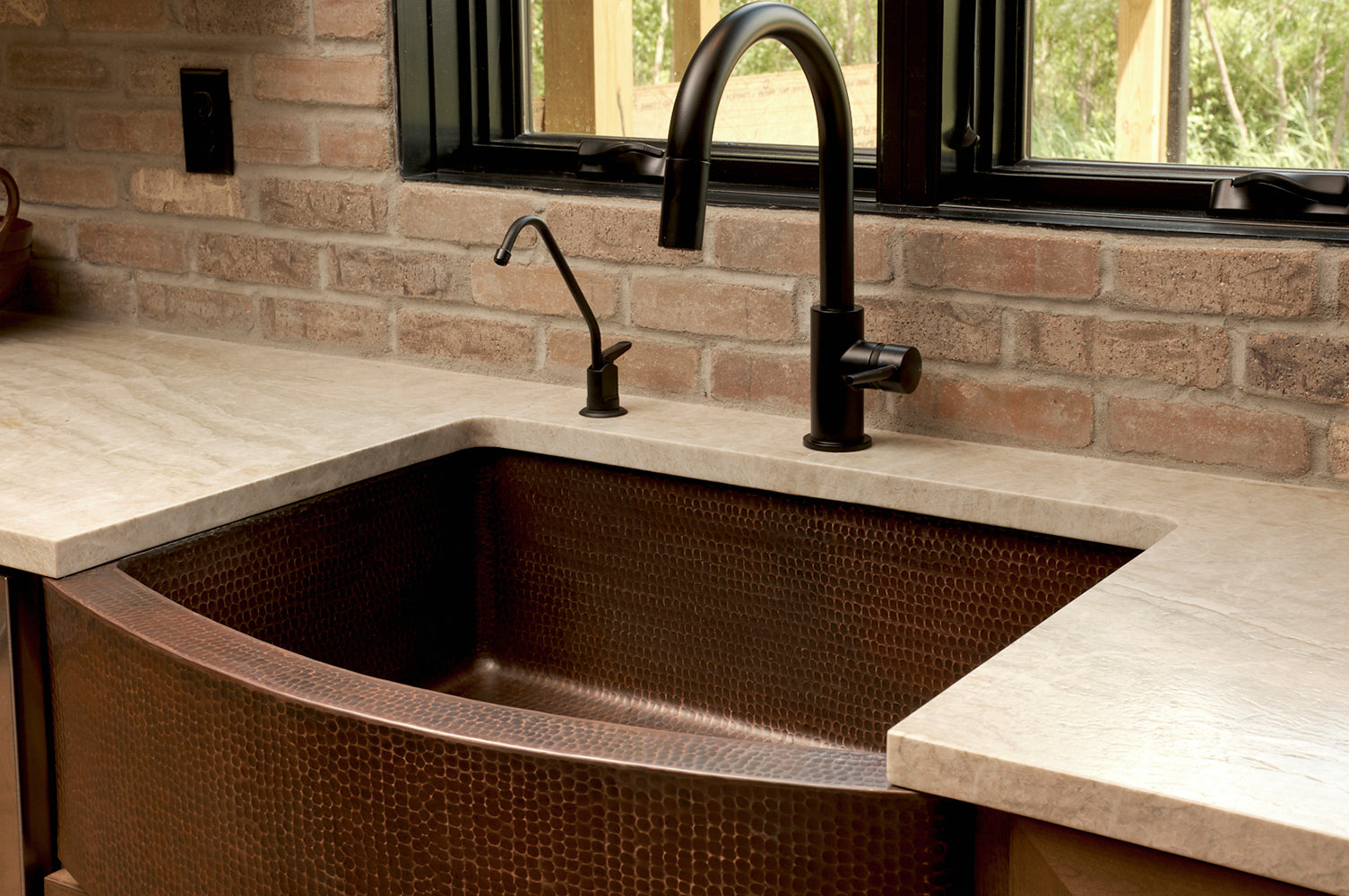 Alternate Image for Premier Copper Products 30" Copper Farmhouse Sink, Oil Rubbed Bronze, KASRDB30249