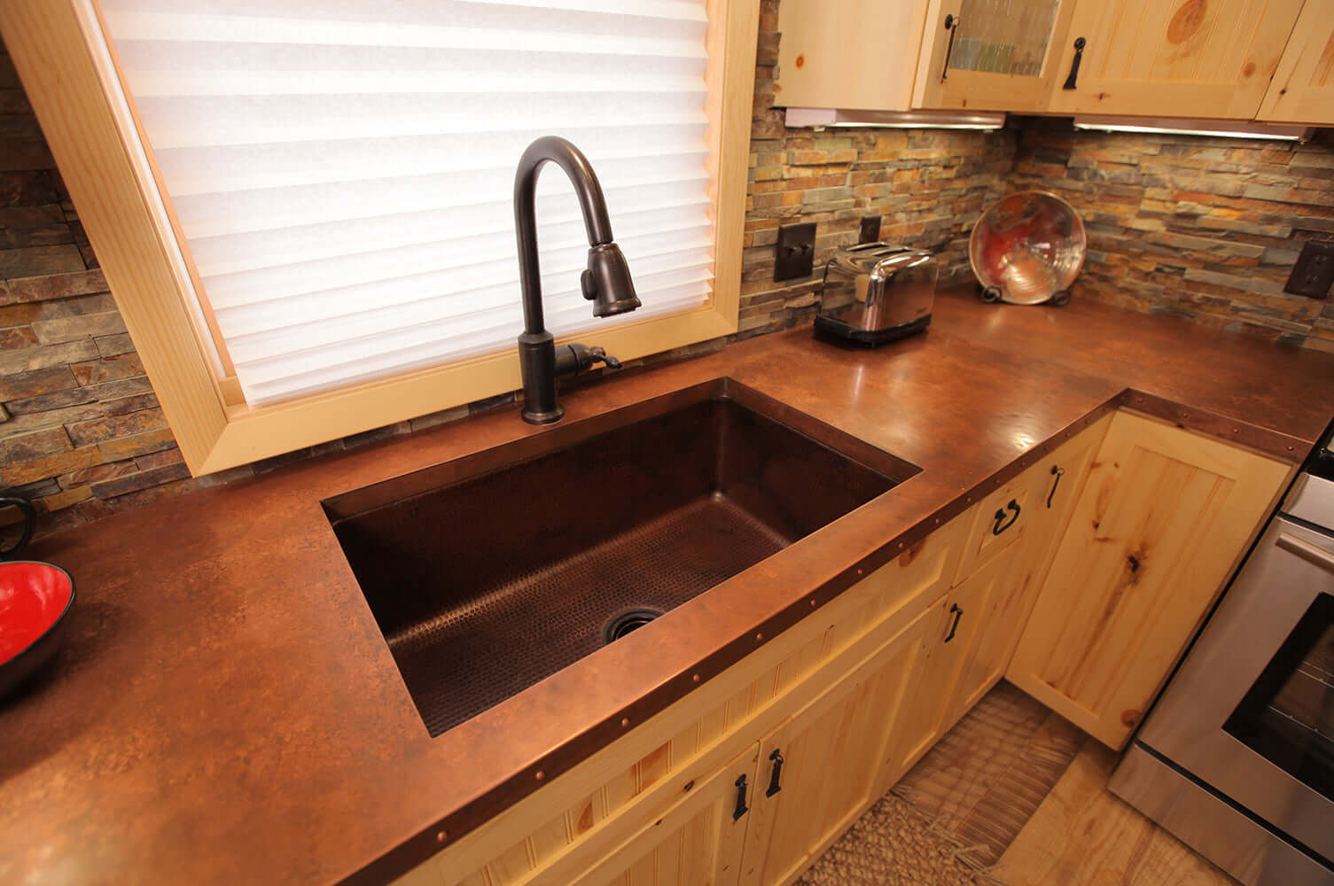 Alternate Image for Premier Copper Products 33" Copper Kitchen Sink, Oil Rubbed Bronze, KSDB33199