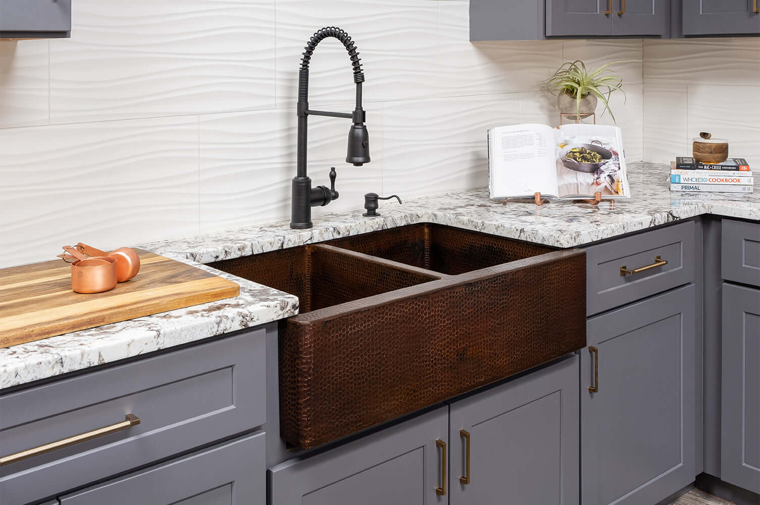 Alternate Image for Premier Copper Products 33" Hammered Copper Kitchen Apron 50/50 Double Basin Farmhouse Sink with Matching Drains, and Accessories, Oil Rubbed Bronze, KSP3_KA50DB33229