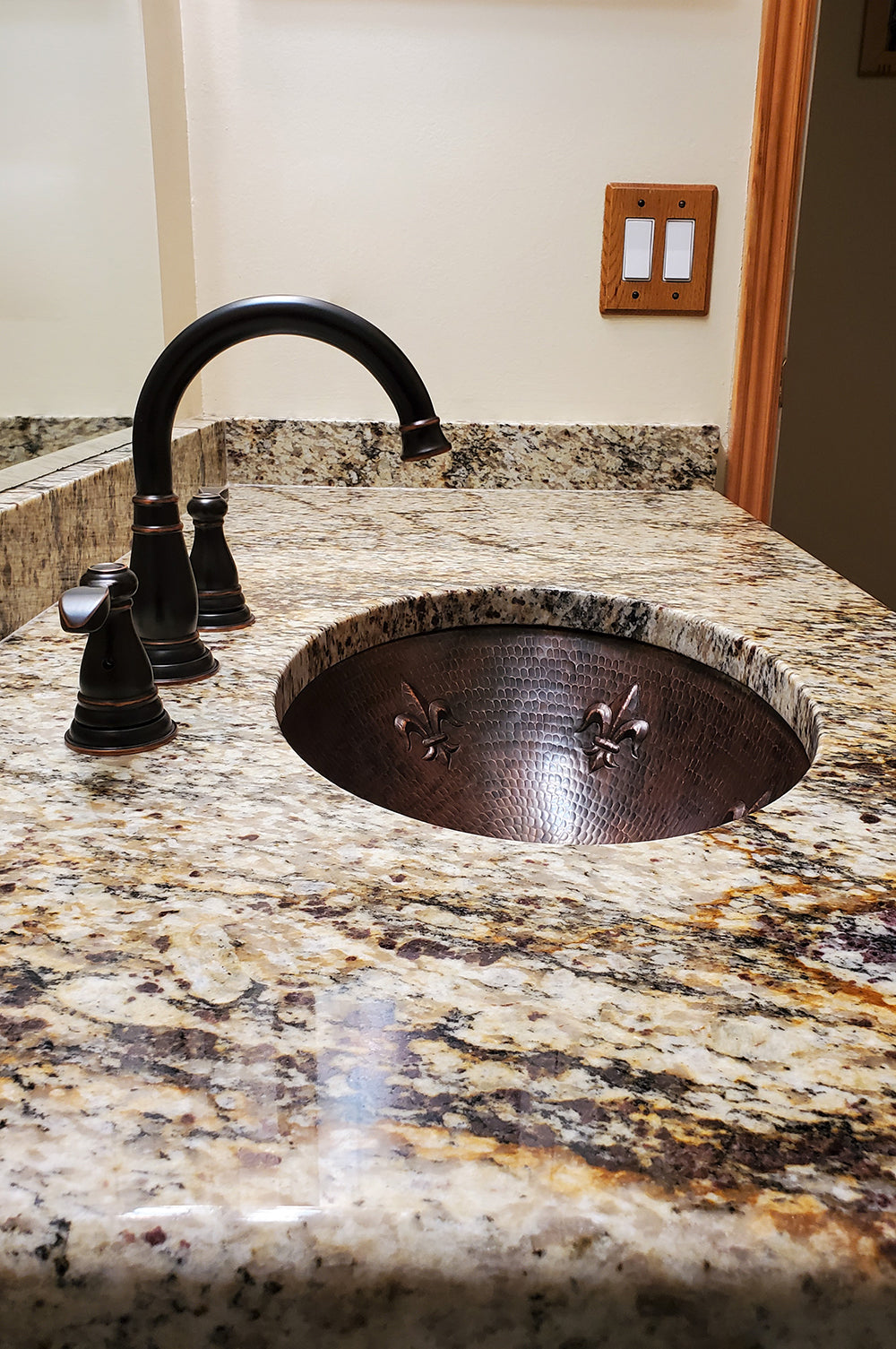 Alternate Image for Premier Copper Products 19" Oval Copper Bathroom Sink, Oil Rubbed Bronze, LO19FFLDB