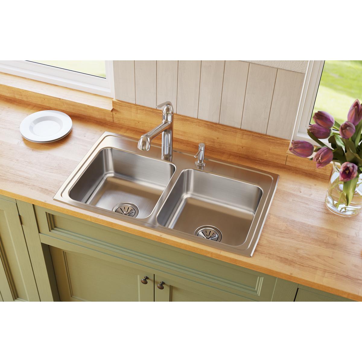 Elkay Lustertone Classic 33" Drop In/Topmount Stainless Steel Kitchen Sink, 50/50 Double Bowl, Lustrous Satin, 5 Faucet Holes, LR33195