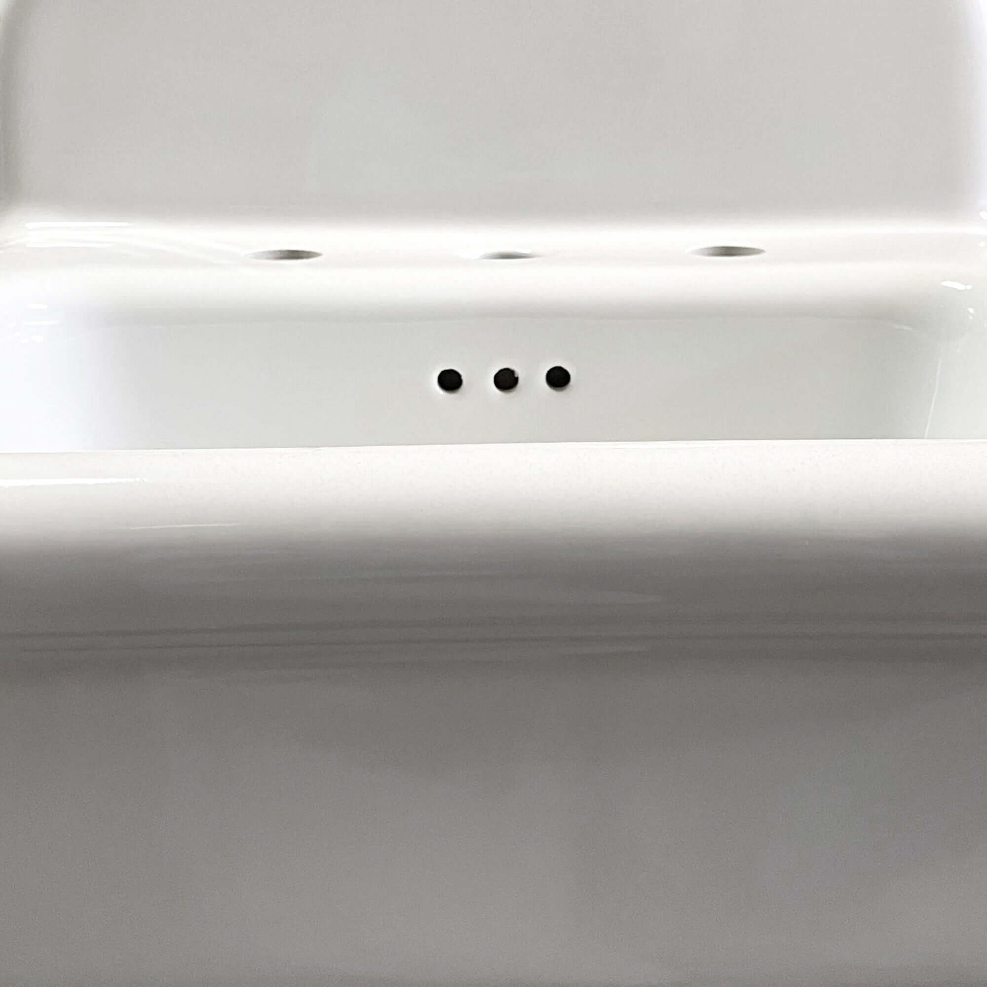 Alternate Image for Nantucket Sinks Victorian 19.5" x 17.75" Irregular Wallmount Fireclay Bathroom Sink with Accessories, White/White, NS-VCDM20-WW