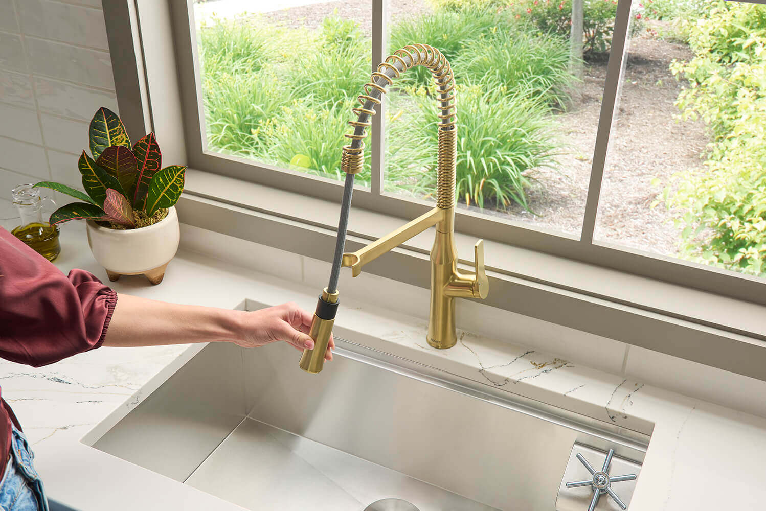Ruvati Bianca Pre-Rinse High Arc Kitchen Faucet, Brushed Gold, Single Lever, RVF1233SG Product Image