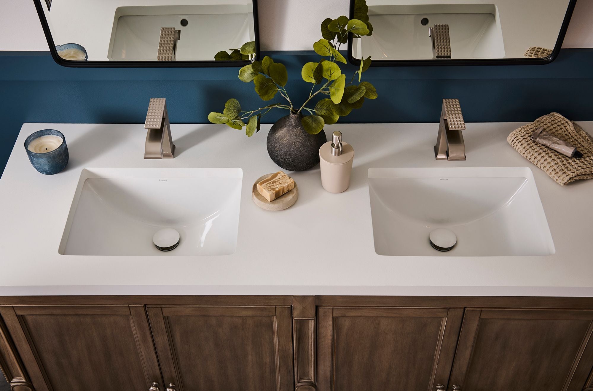 Ruvati Decora Bathroom Faucet, Brushed Nickel, Single Lever, RVF5132BN Product Image