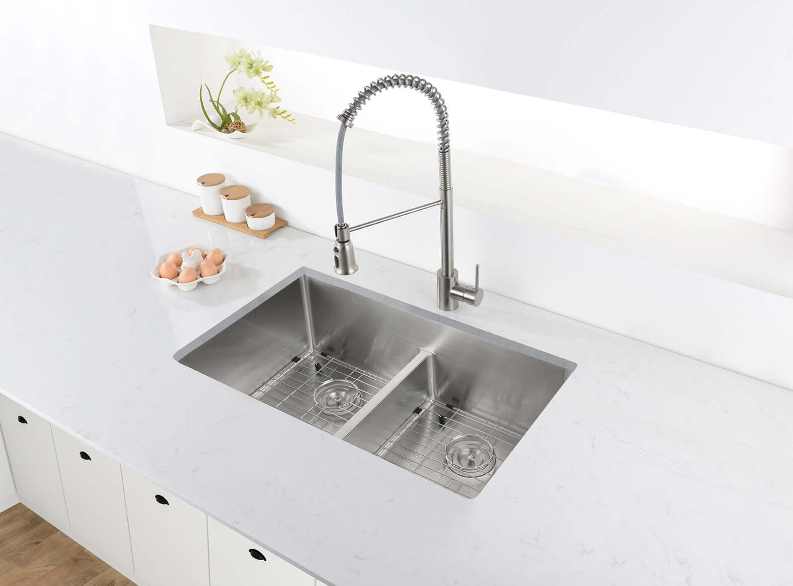 Alternate Image for Ruvati Urbana 30" Undermount Stainless Steel Kitchen Sink, 50/50 Low Divide Double Bowl, 16 Gauge, Rounded Corners, RVH7355