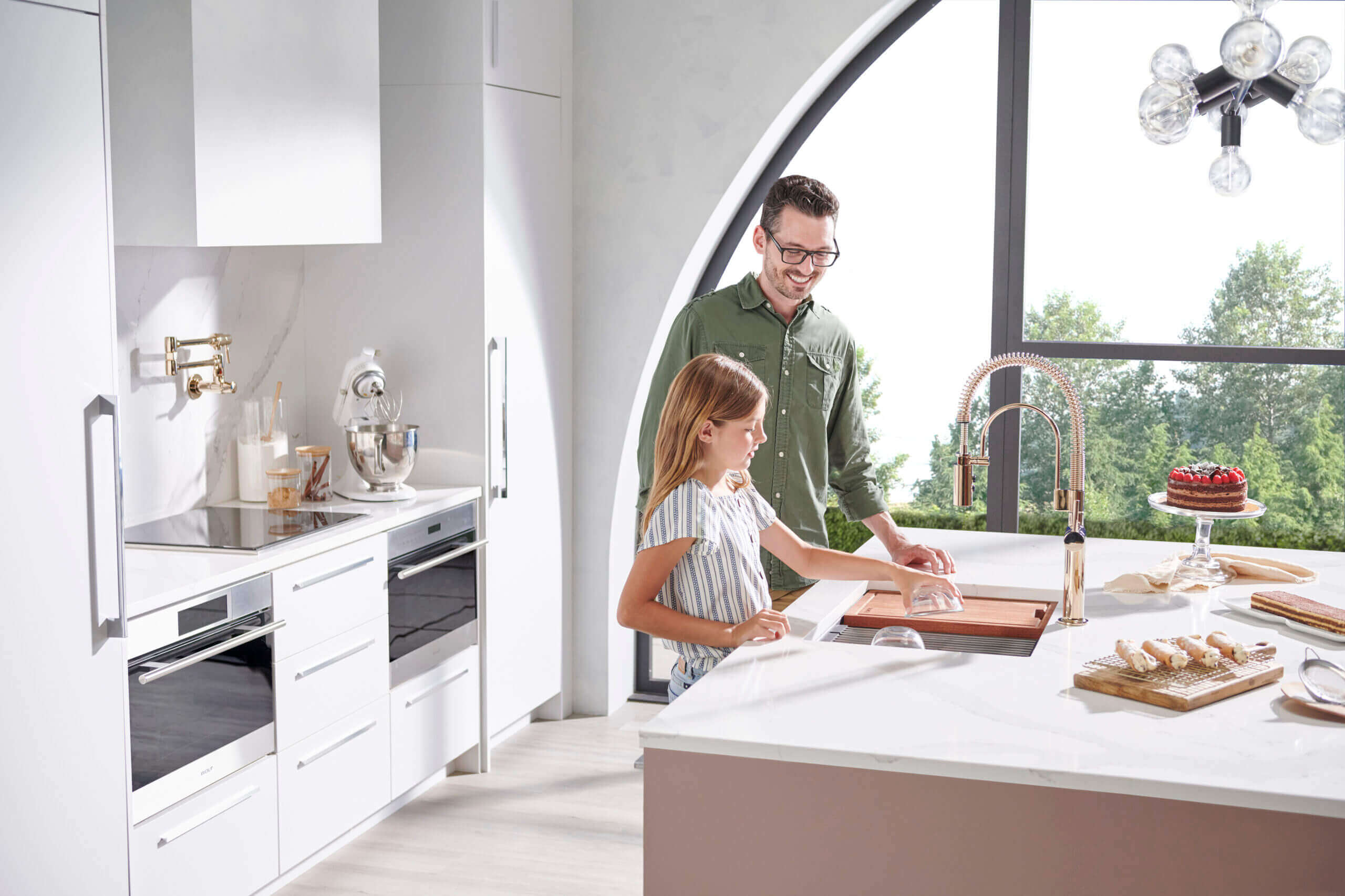 Alternate Image for Ruvati Veniso 33" Slope Bottom Offset Drain Undermount Stainless Steel Workstation Kitchen Sink, 16 Gauge, RVH8591