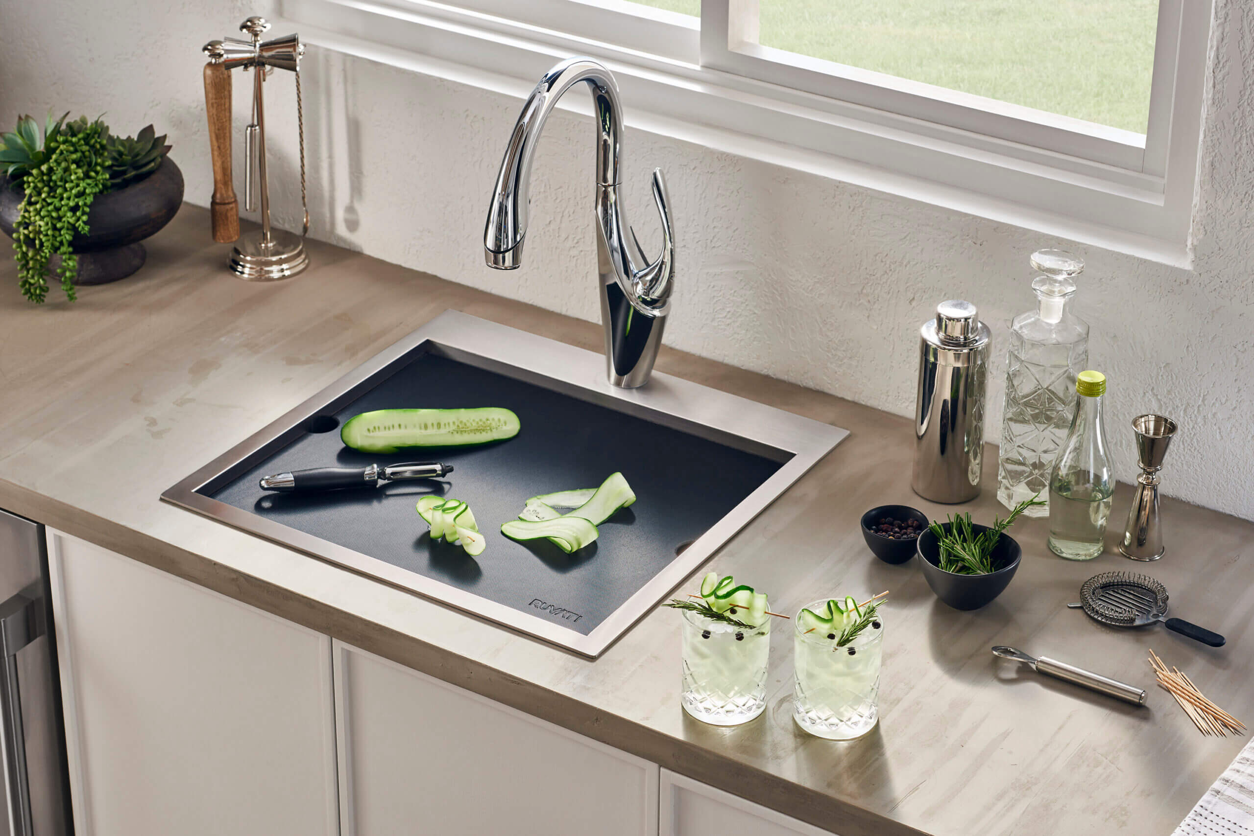 Alternate Image for Ruvati 15 x 15 inch Marine Grade T-316 Workstation Topmount RV Boat Outdoor Sink Stainless Steel, RVQ5215