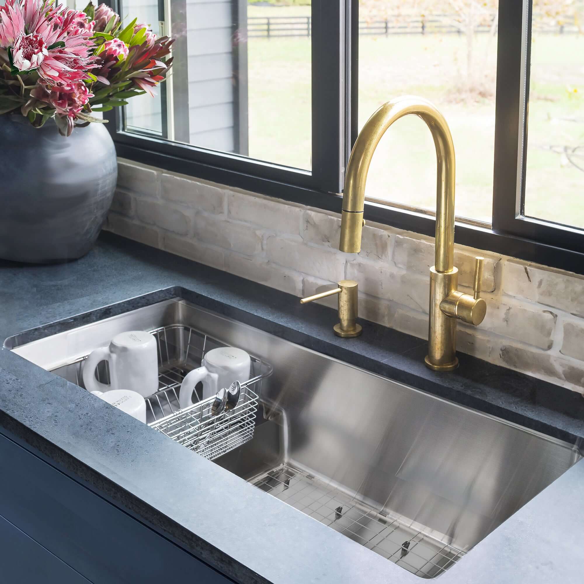 Alternate Image for Nantucket Sinks Pro Series 39" Undermount 304 Stainless Steel Kitchen Sink with Accessories, 16 Gauge, STEPPE3918
