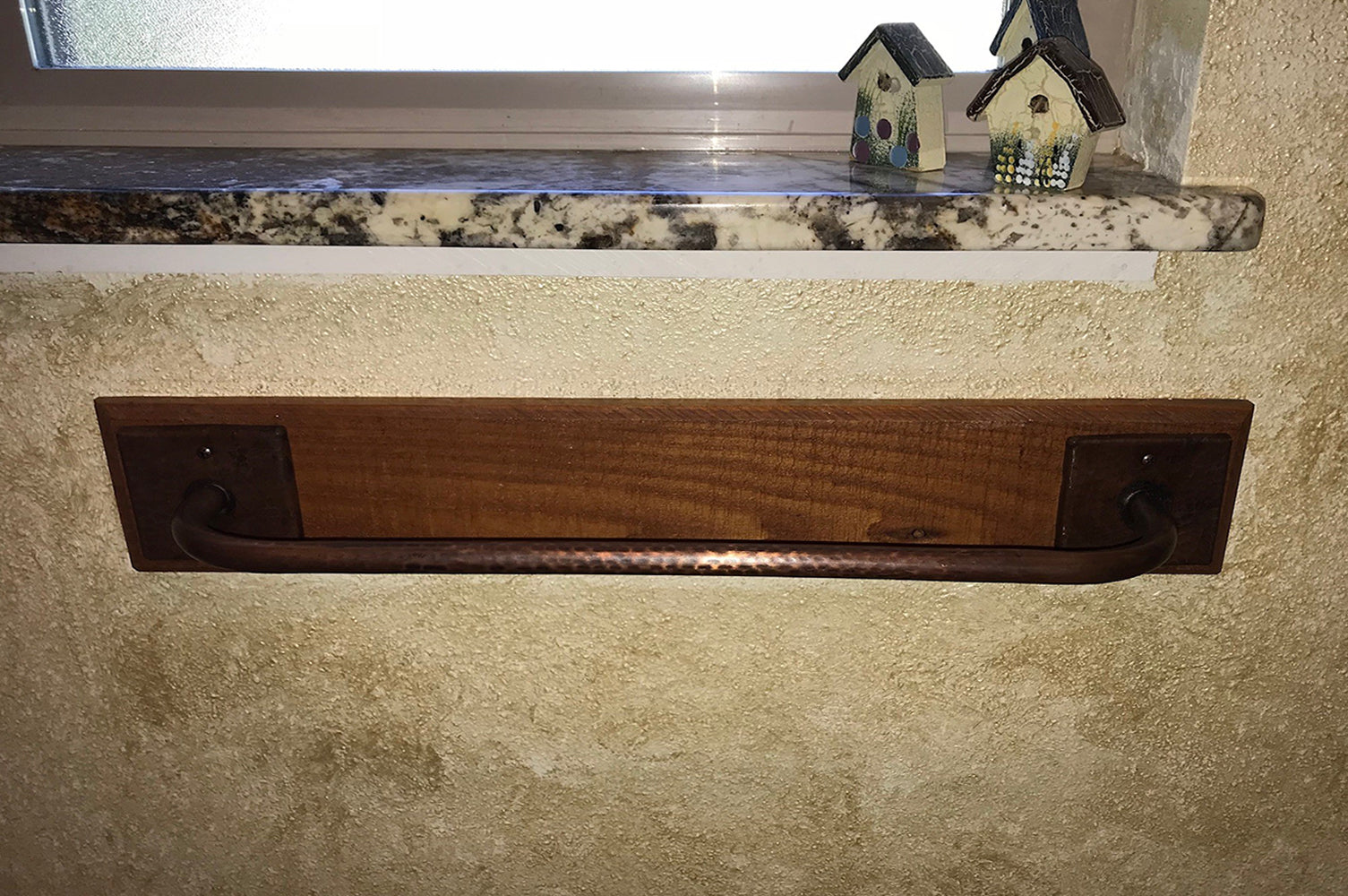 Alternate Image for Premier Copper Products 18" Hammered Copper Towel Bar, 18 Gauge, Oil Rubbed Bronze, TR18DB