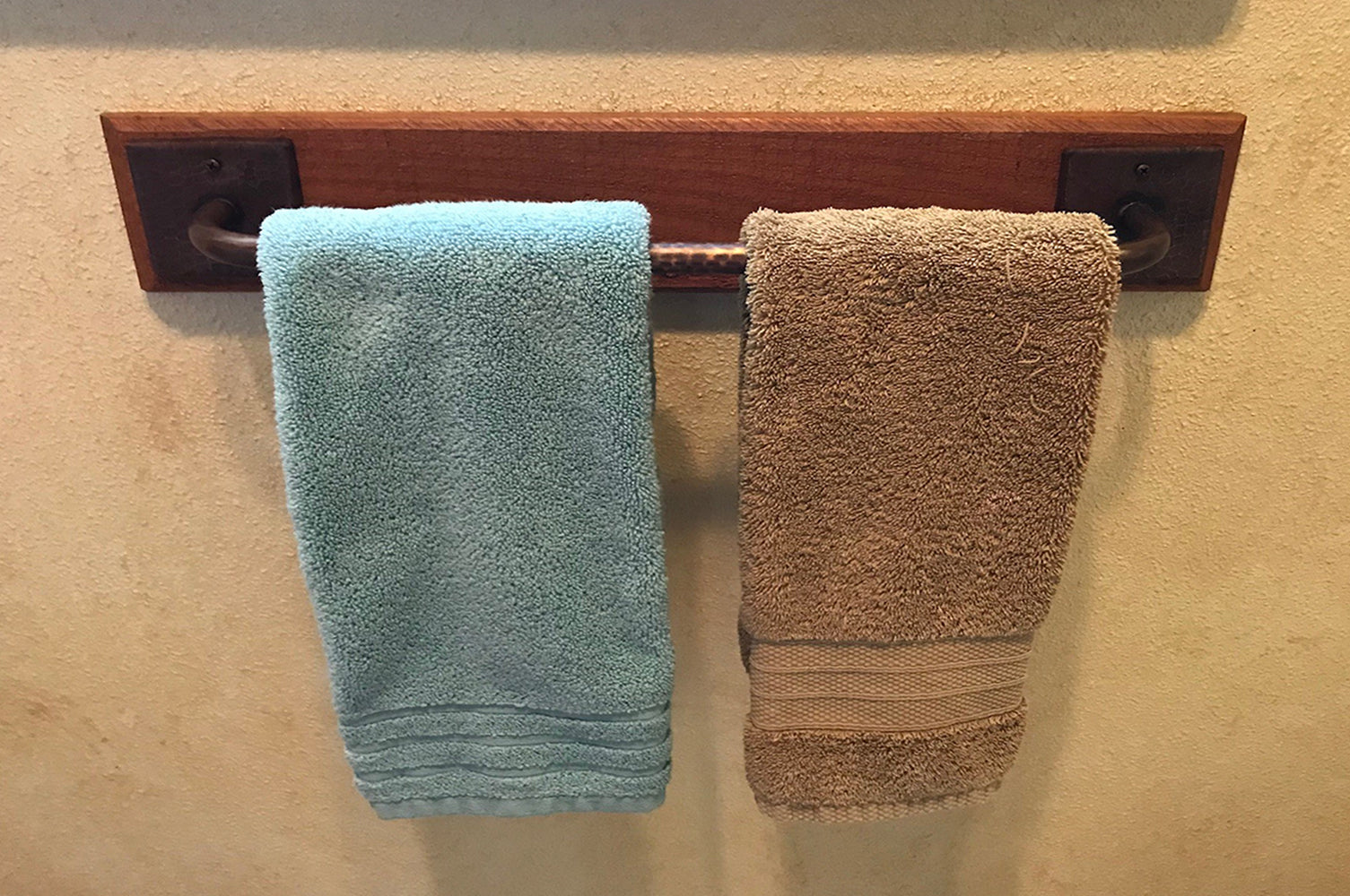 Alternate Image for Premier Copper Products 18" Hammered Copper Towel Bar, 18 Gauge, Oil Rubbed Bronze, TR18DB