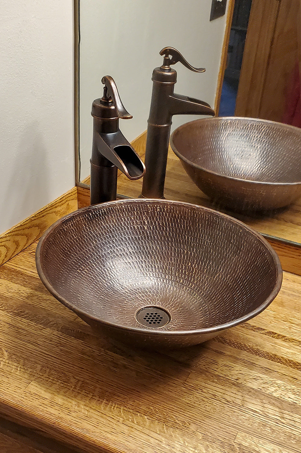 Alternate Image for Premier Copper Products 15" Round Copper Bathroom Sink, Oil Rubbed Bronze, VR15WDB