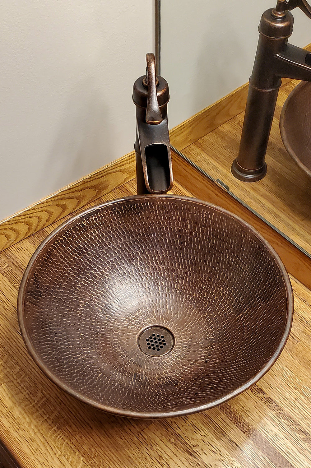 Alternate Image for Premier Copper Products 15" Round Copper Bathroom Sink, Oil Rubbed Bronze, VR15WDB