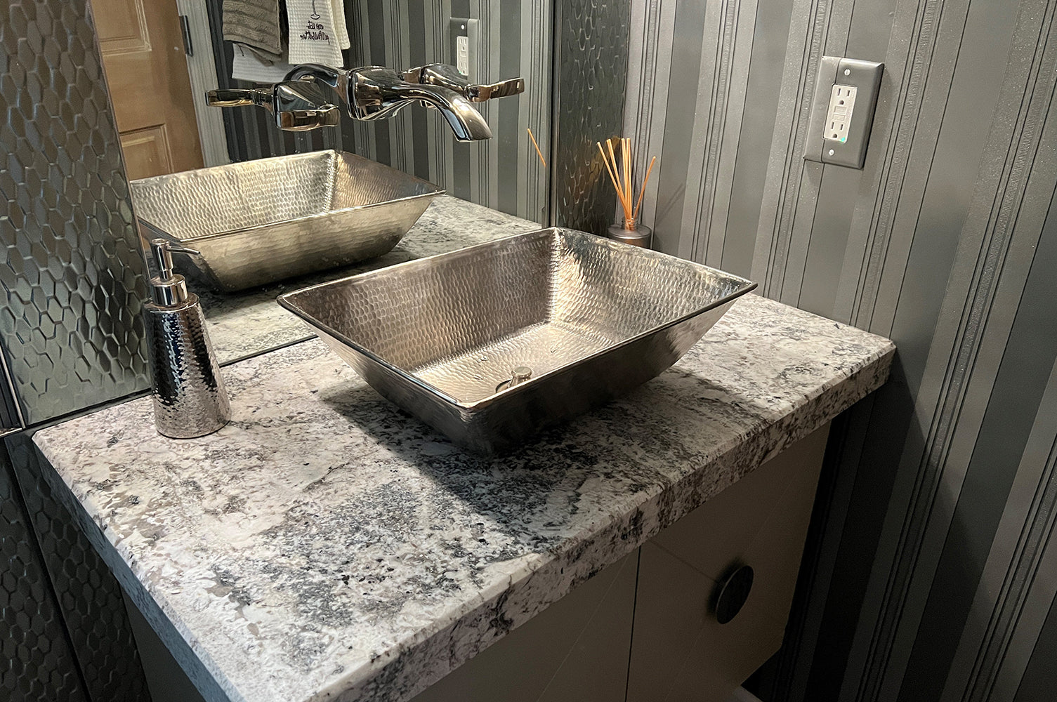 Alternate Image for Premier Copper Products 17.25" x 13.25" Rectangle Vessel - Above Counter Copper and Nickel Bathroom Sink, 17 Gauge, VREC17WEN