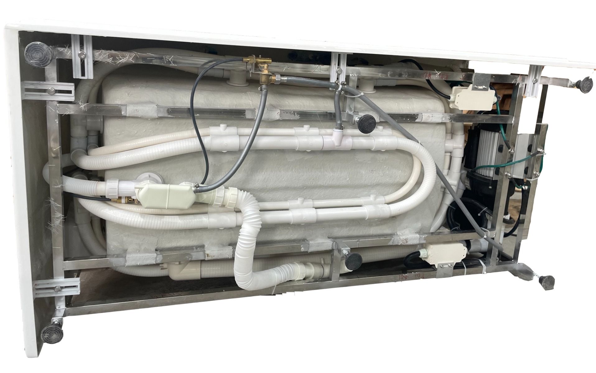 Alternate Image for Eago 59" Acrylic Corner Rectangle Bathtub with Fixtures, White, AM154ETL-L5