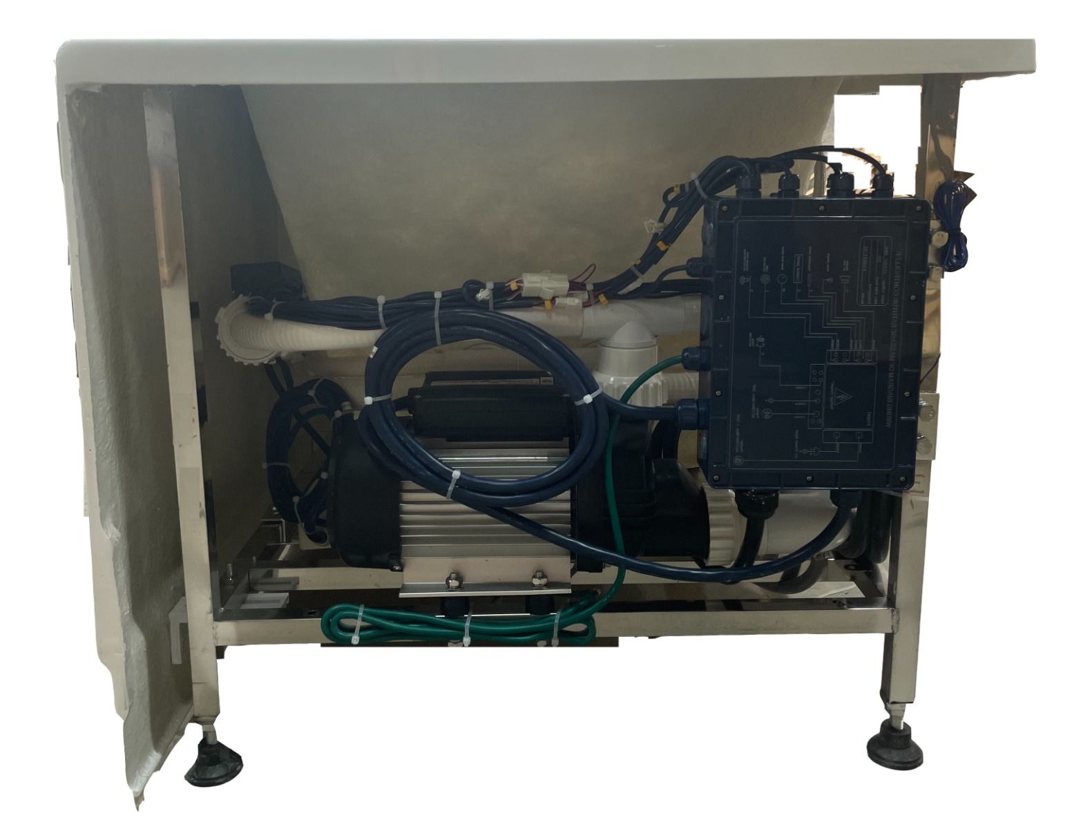 Alternate Image for Eago 59" Acrylic Corner Rectangle Bathtub with Fixtures, White, AM154ETL-L5