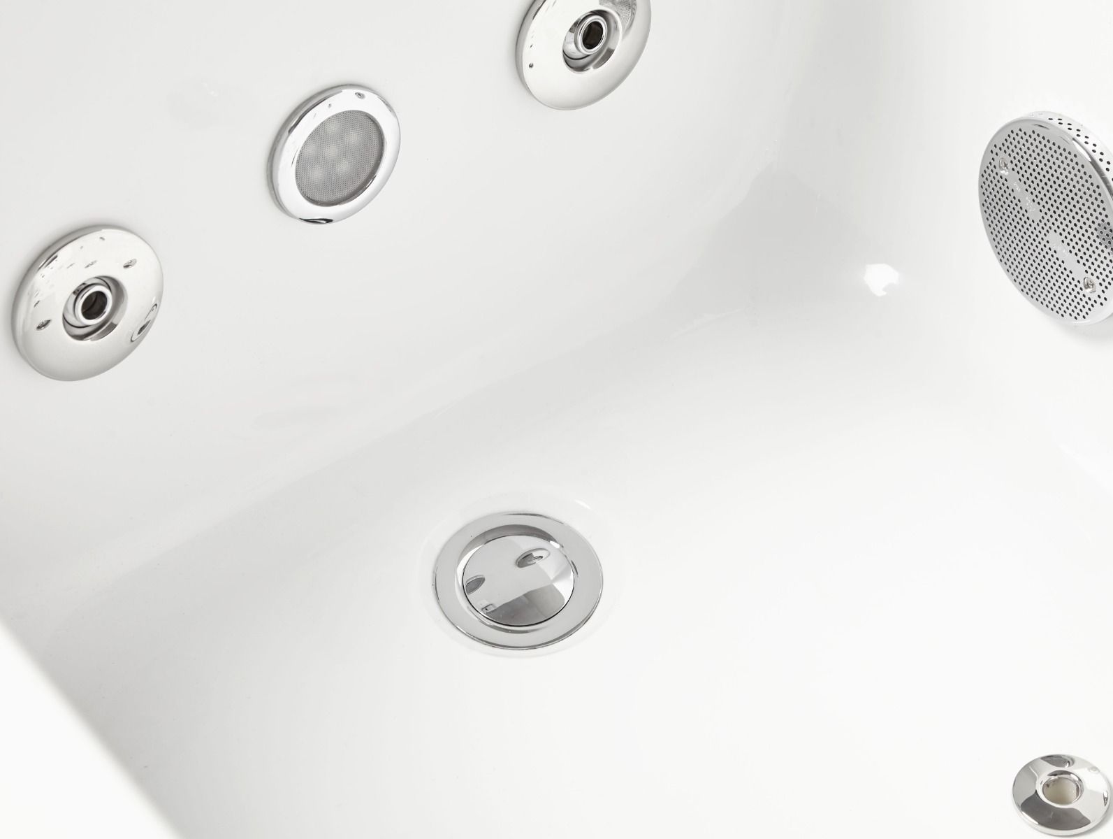 Alternate Image for Eago 59" Acrylic Corner Rectangle Bathtub with Fixtures, White, AM154ETL-L5