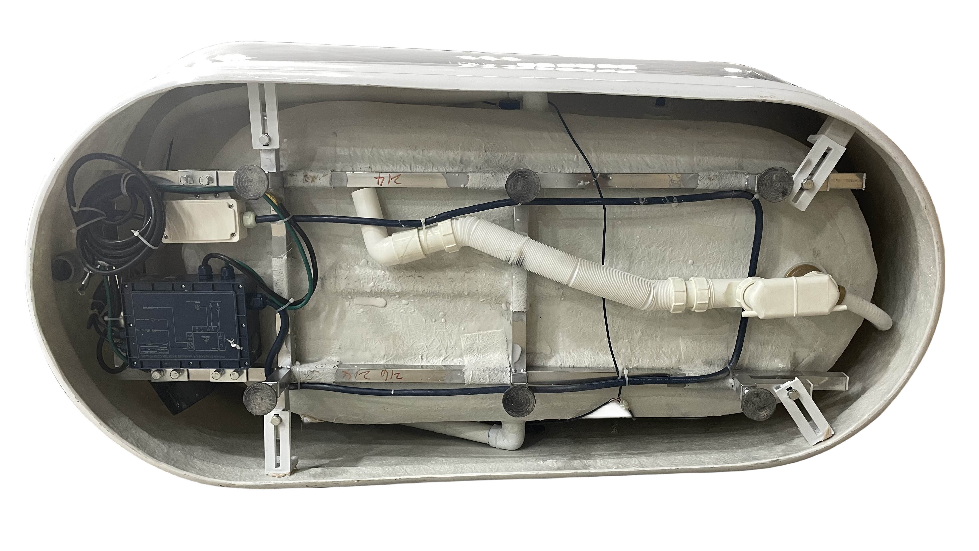 Alternate Image for Eago 69" Acrylic Free Standing Oval Air Bubble Bathtub, White, AM2140