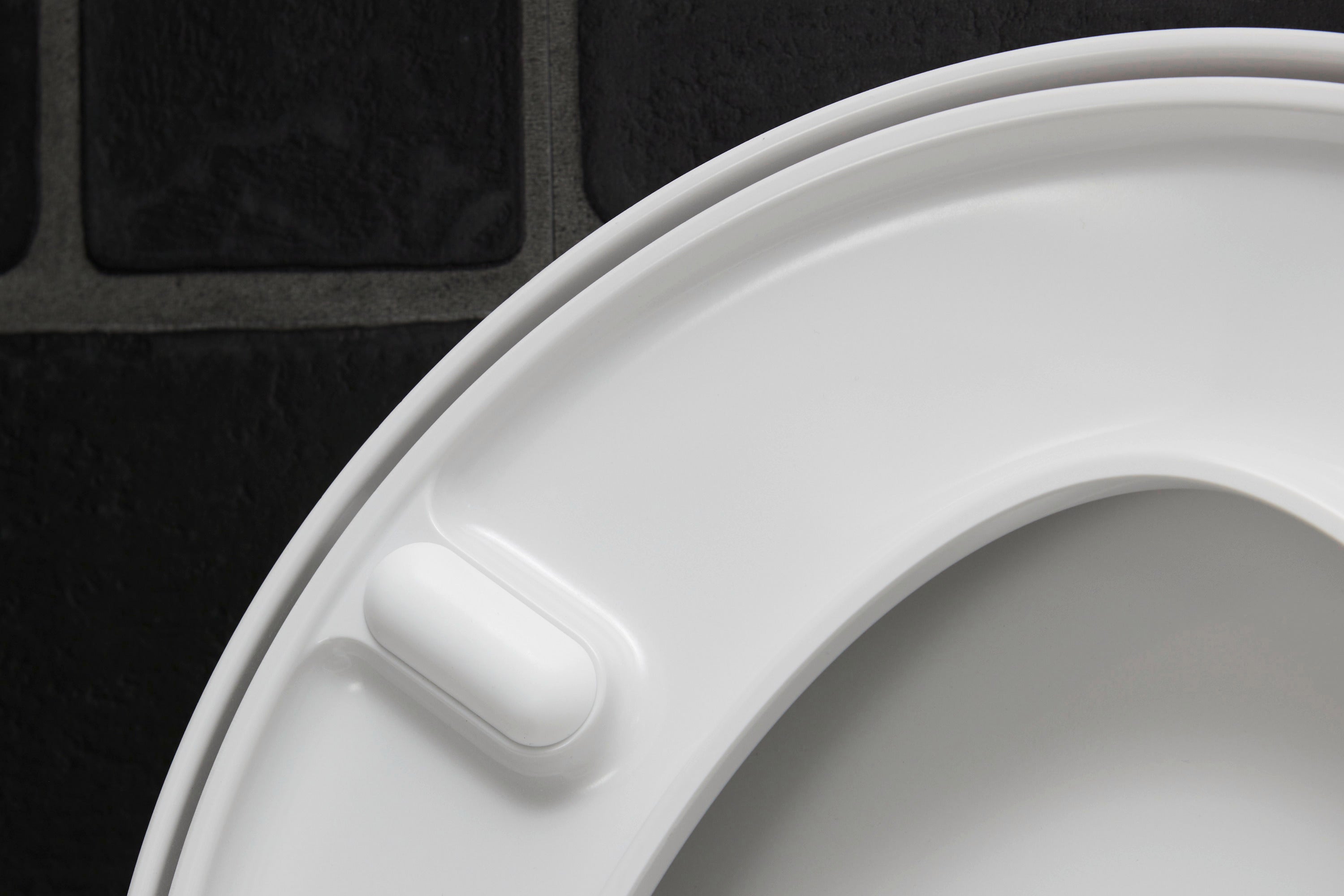 Starck 3 Elongated Slow Close Toilet Seat in White