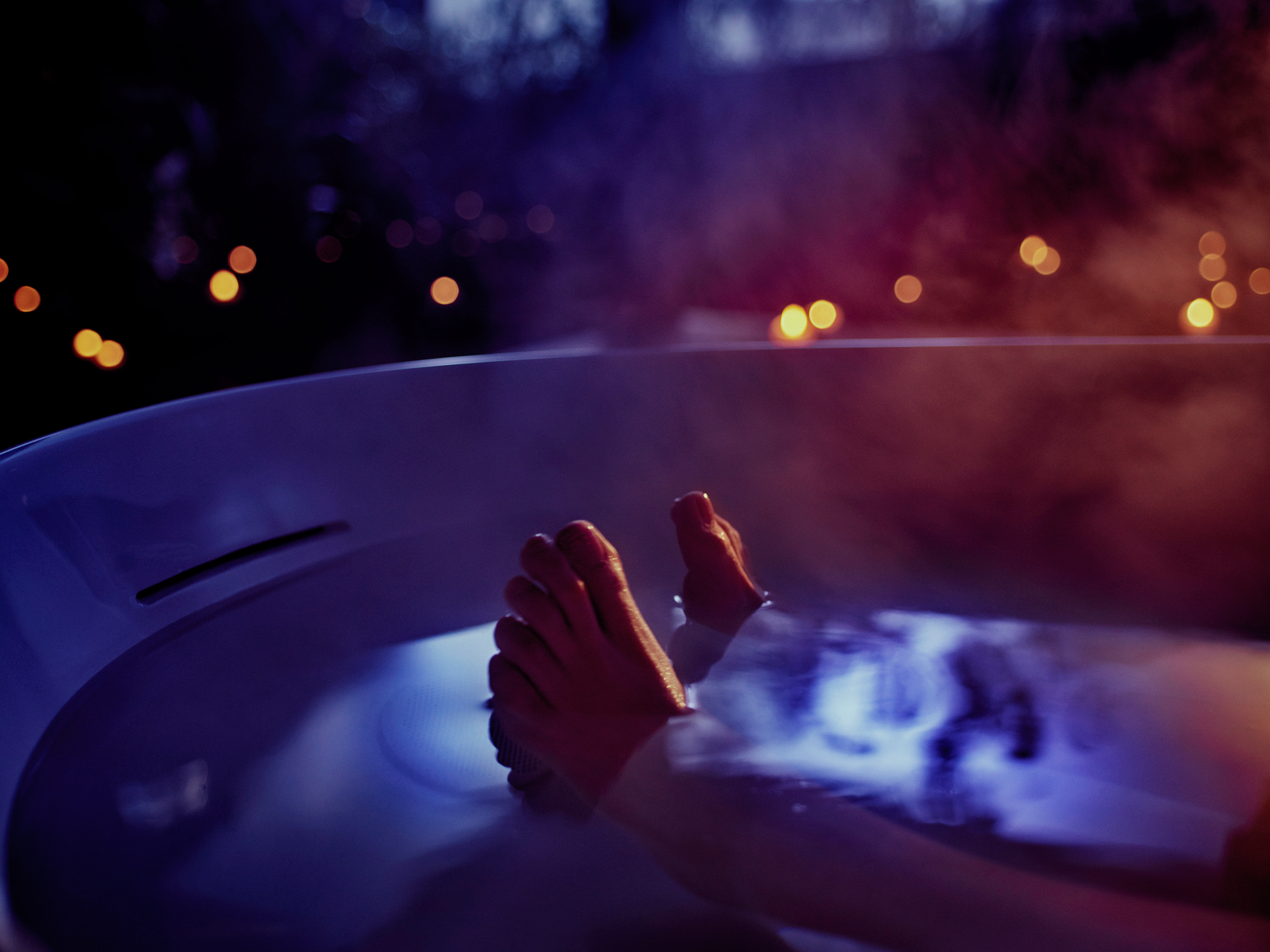 Alternate Image for Toto 87" Galaline Reinforced Marble Flotation Bathtub with Zero Dimension and Hydrohands, Gloss White, PJYD2200PWEU#GW