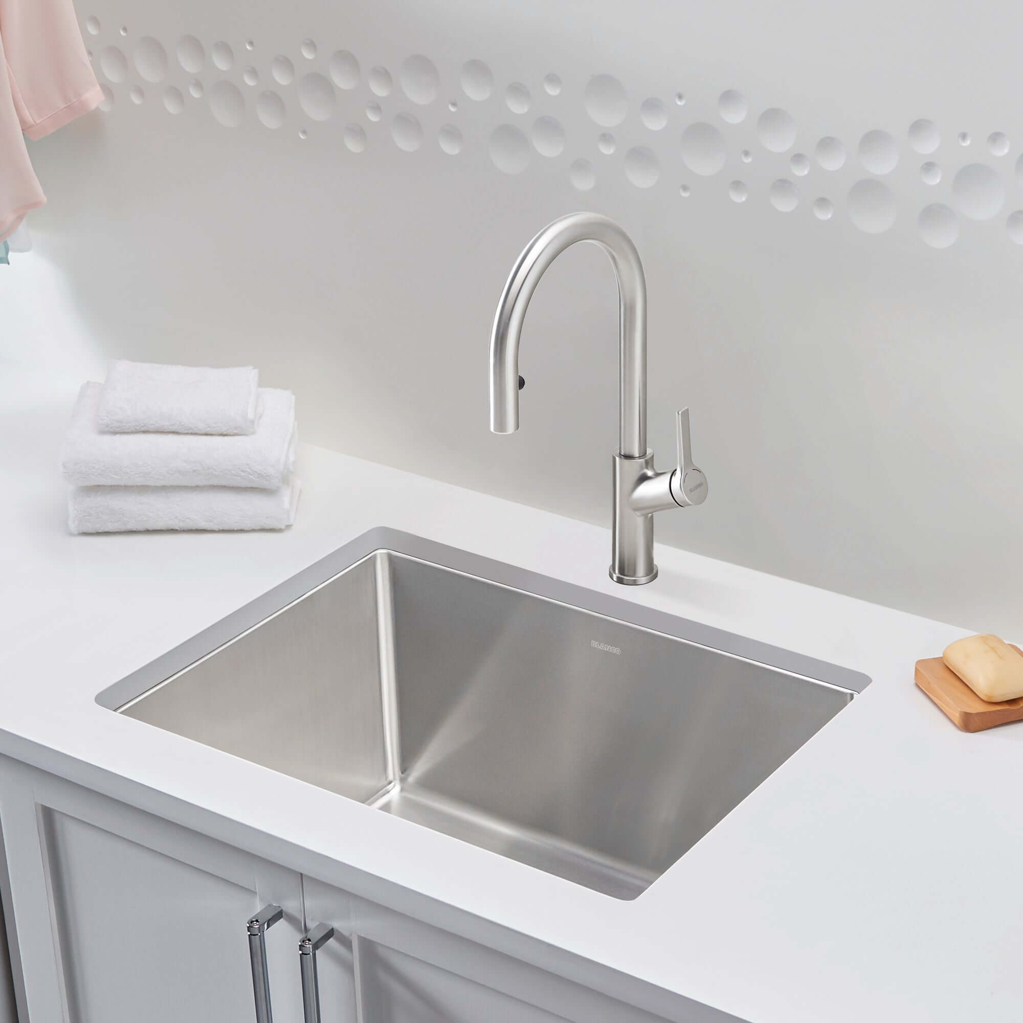 Alternate Image for Blanco Quatrus 25" Drop In/Topmount Stainless Steel Laundry Sink, Satin Polish, 18 Gauge, 1 Faucet Hole, 443151