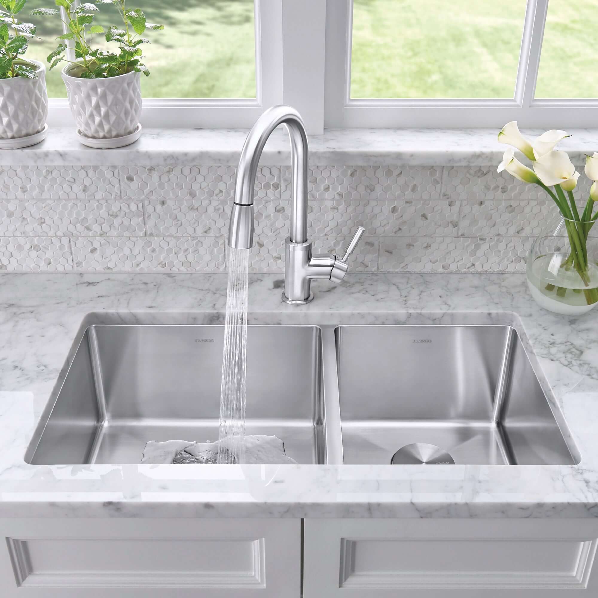 Alternate Image for Blanco Quatrus 33" Undermount Stainless Steel Kitchen Sink, 60/40 Double Bowl, Satin Polish, 18 Gauge, No Faucet Hole, 443150