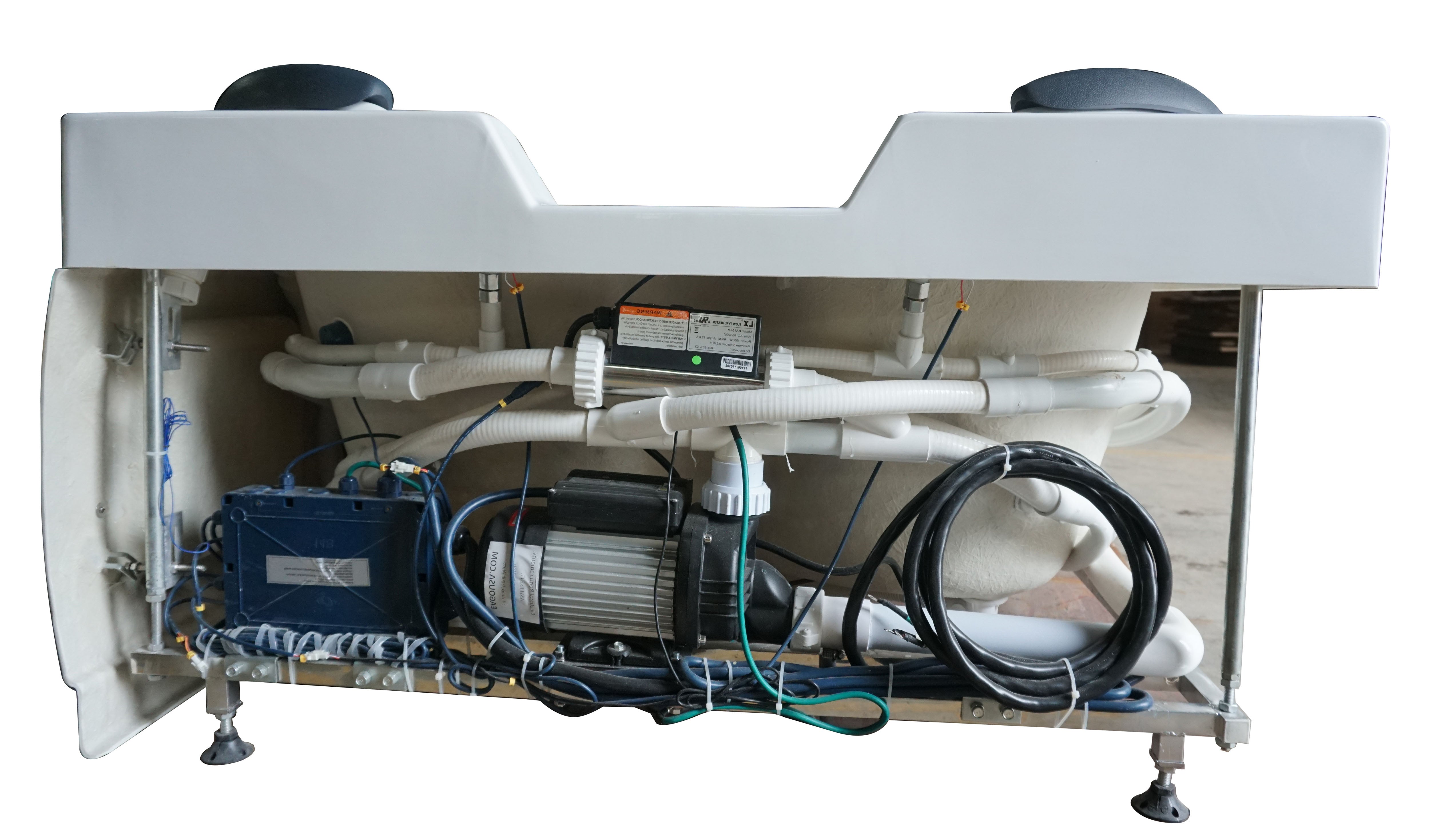 Alternate Image for Eago 67" Acrylic Corner Neo-angle Round Bathtub, White, AM113ETL-L