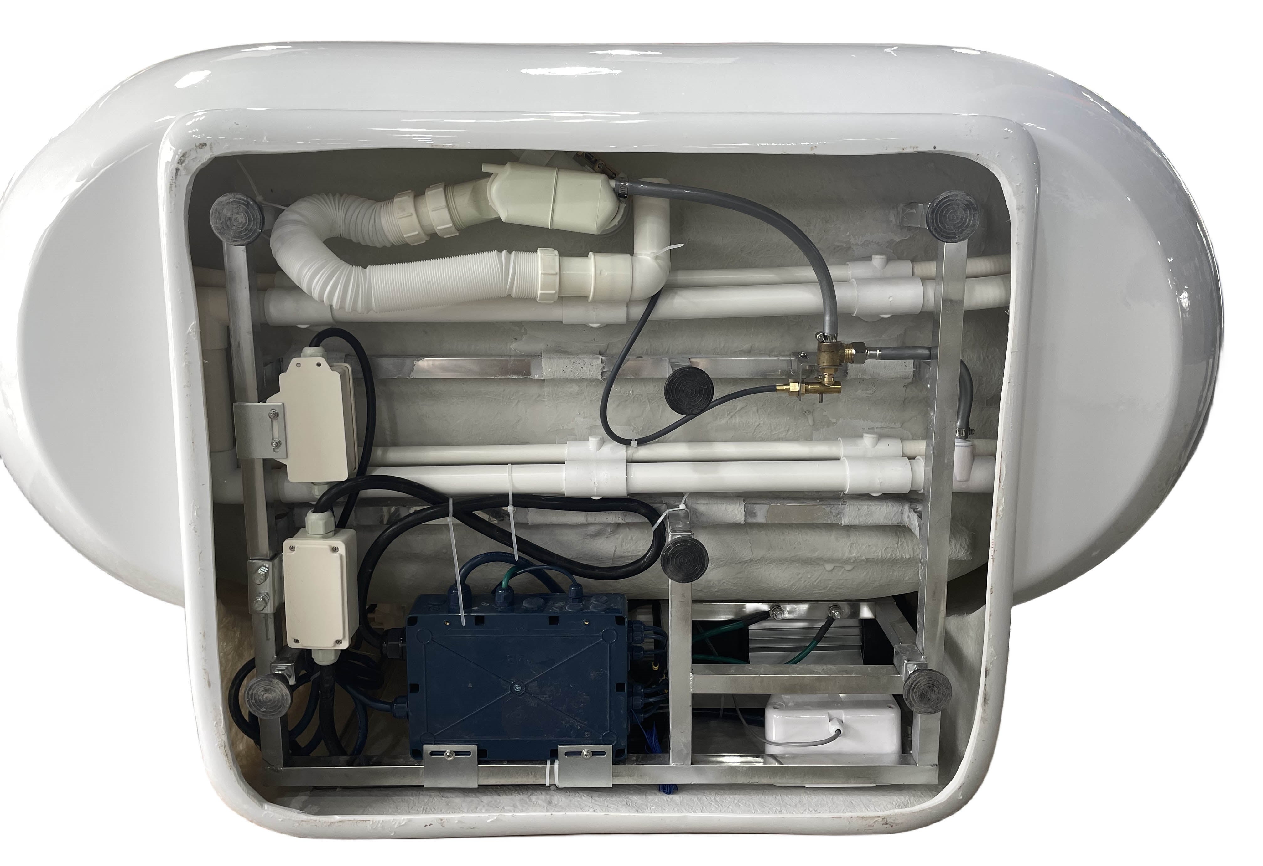 Alternate Image for Eago 71" Acrylic Free Standing Oval Bathtub with Fixtures, White, AM128ETL