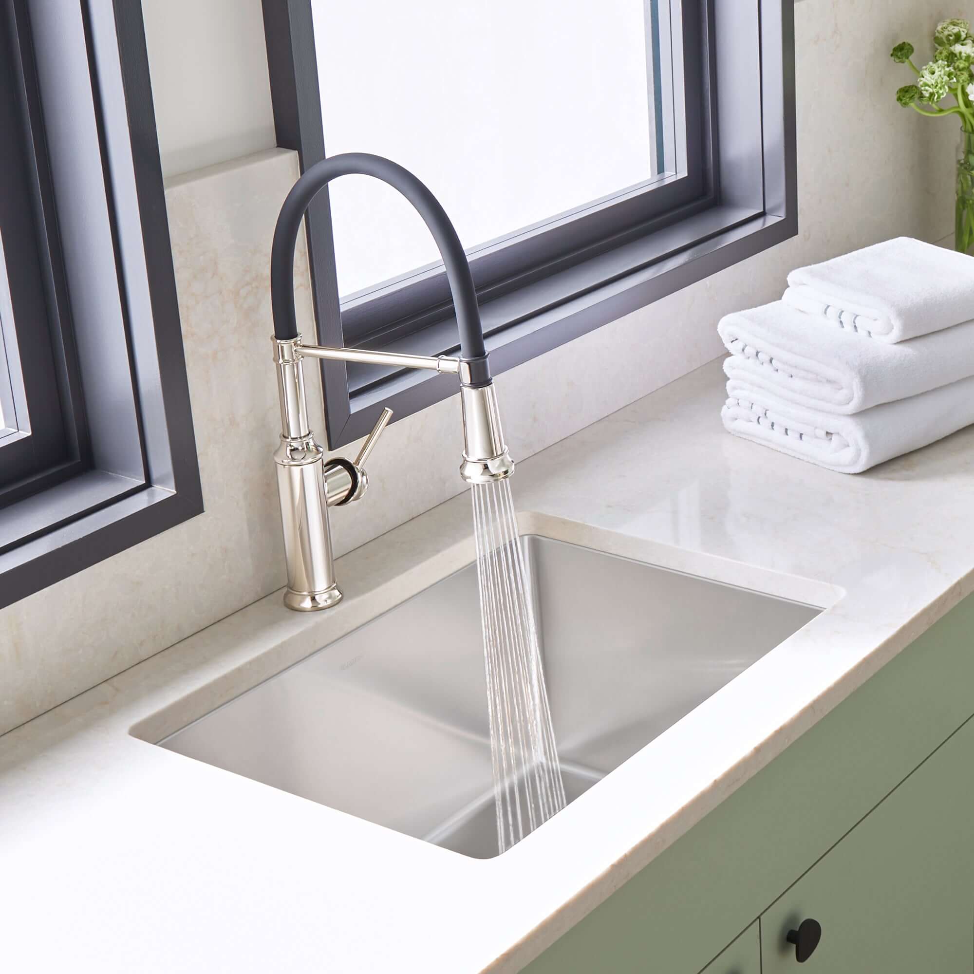 Alternate Image for Blanco Quatrus 25" Drop In/Topmount Stainless Steel Laundry Sink, Satin Polish, 18 Gauge, 1 Faucet Hole, 443151