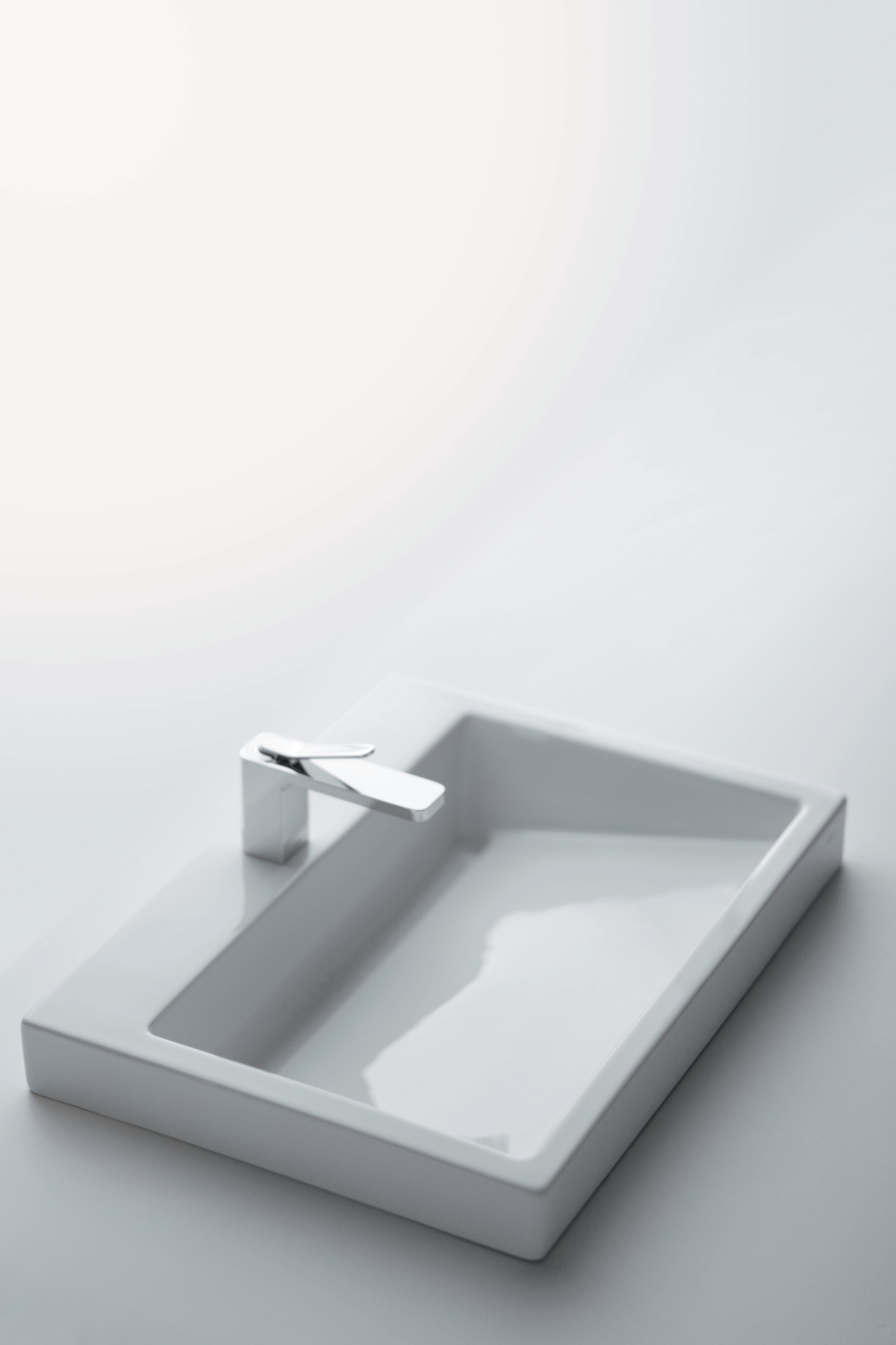 Alternate Image for TOTO Kiwami Renesse Design I Rectangular Fireclay Vessel Bathroom Sink with CEFIONTECT for Single Hole Faucets, Cotton White, Fired Clay, LT171G#01