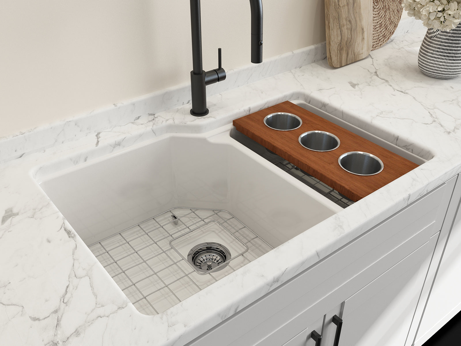 Alternate Image for BOCCHI Wood Board with 3 Round Stainless Steel Bowls, 2320 0011