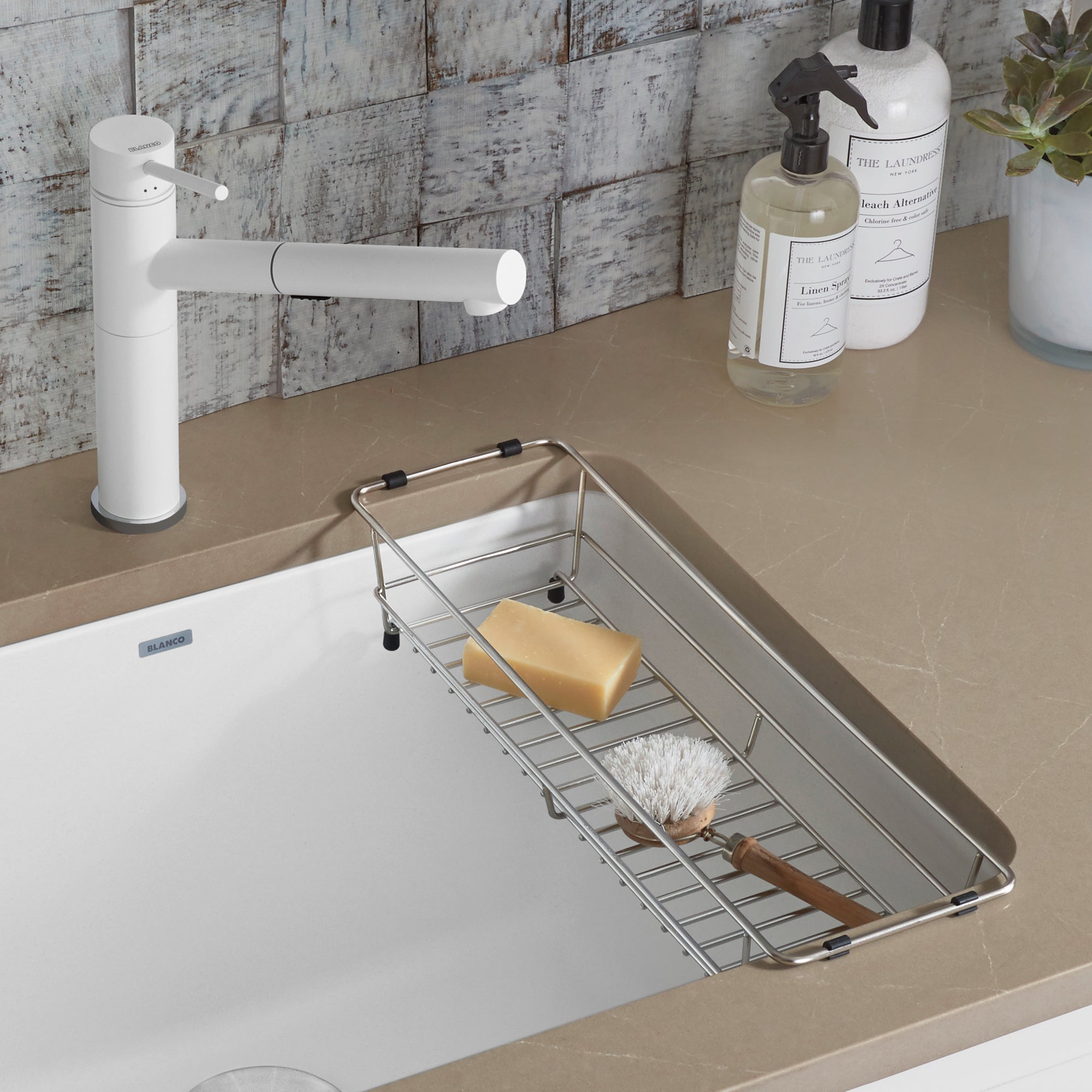 Alternate Image for Blanco Stainless Steel Basket (Liven & Quatrus Laundry), 234771