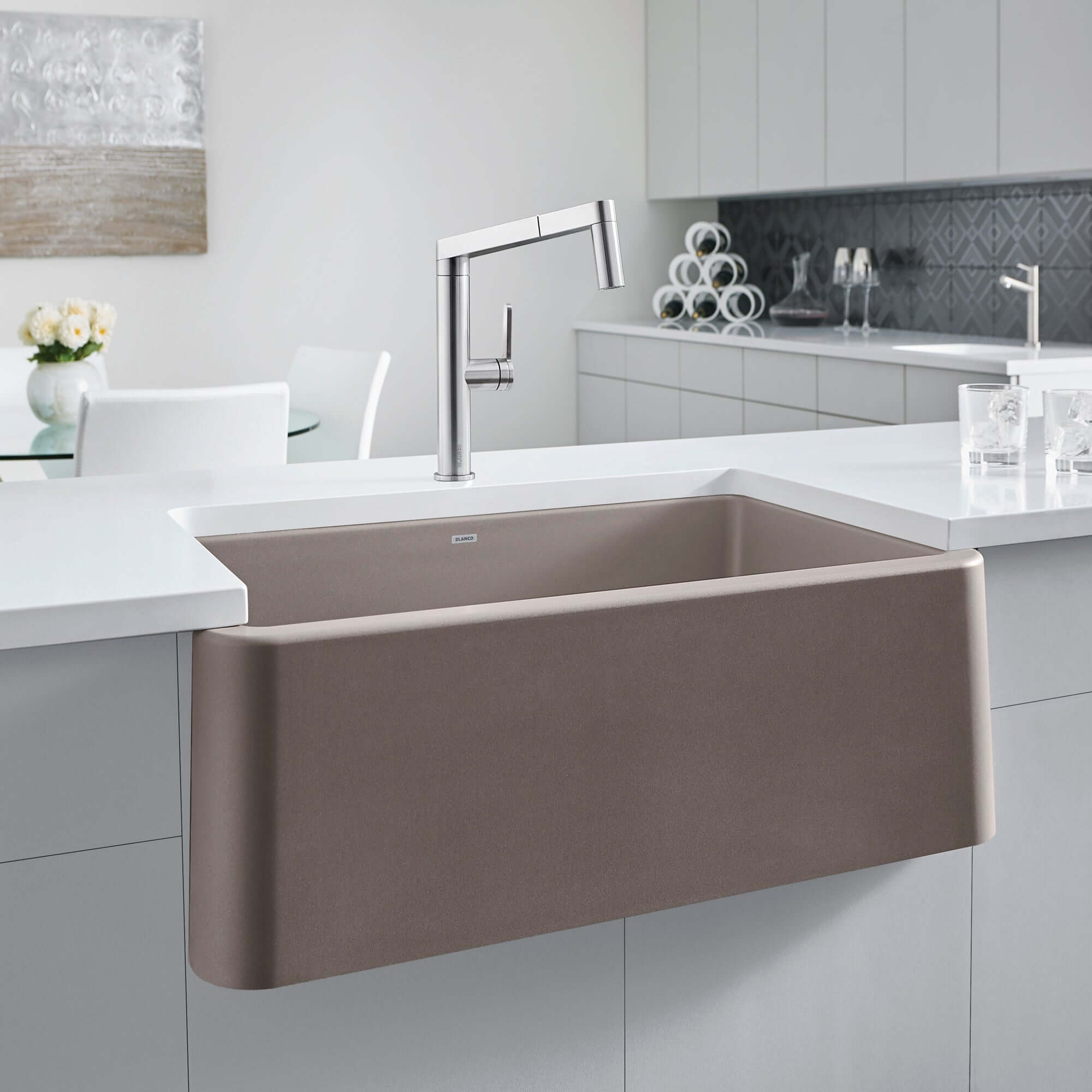 Alternate Image for Blanco Ikon 33" Granite Composite Farmhouse Sink, Silgranit, Truffle, 401988