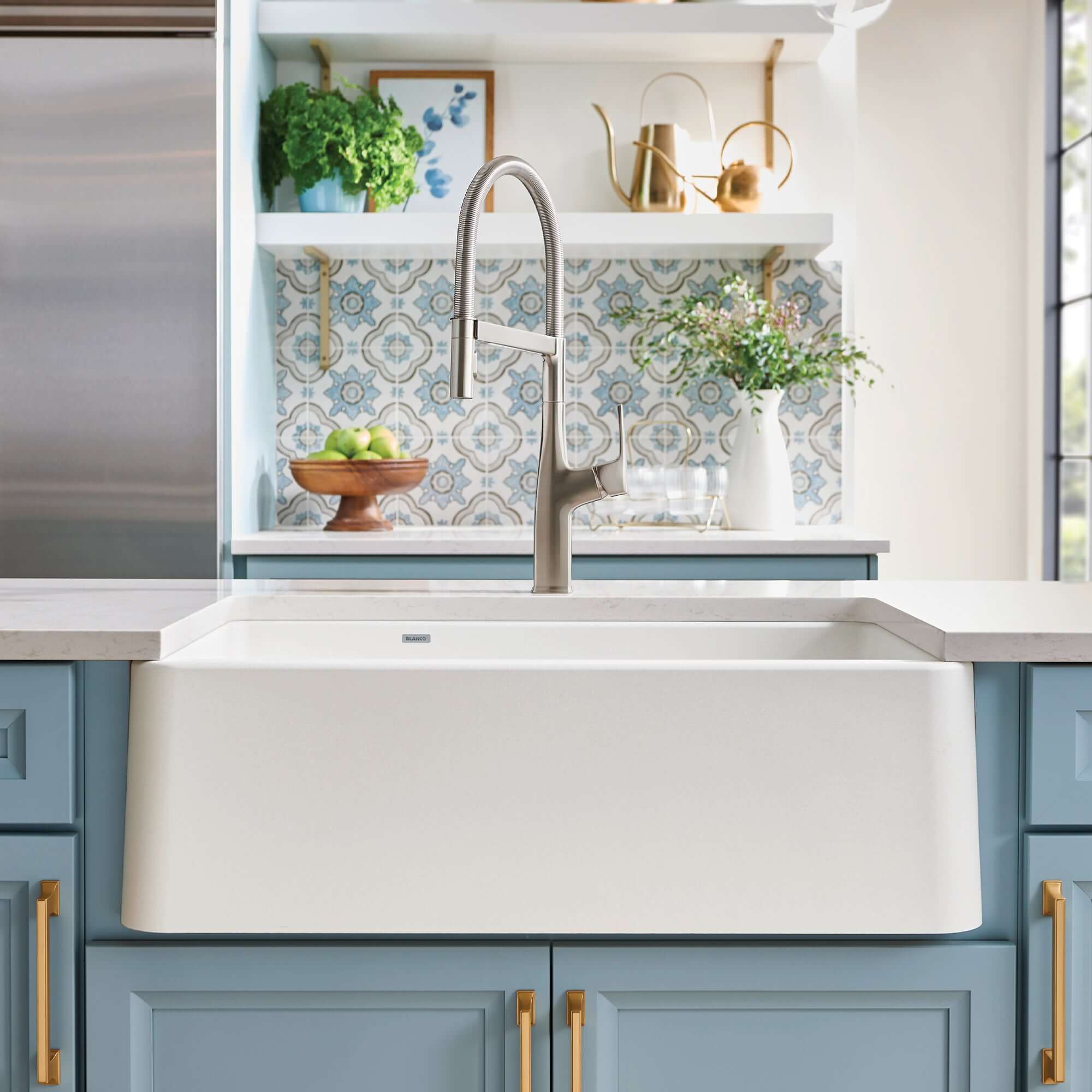 Alternate Image for Blanco Ikon 33" Granite Composite Farmhouse Sink, Silgranit, 60/40 Double Bowl, White, 402324