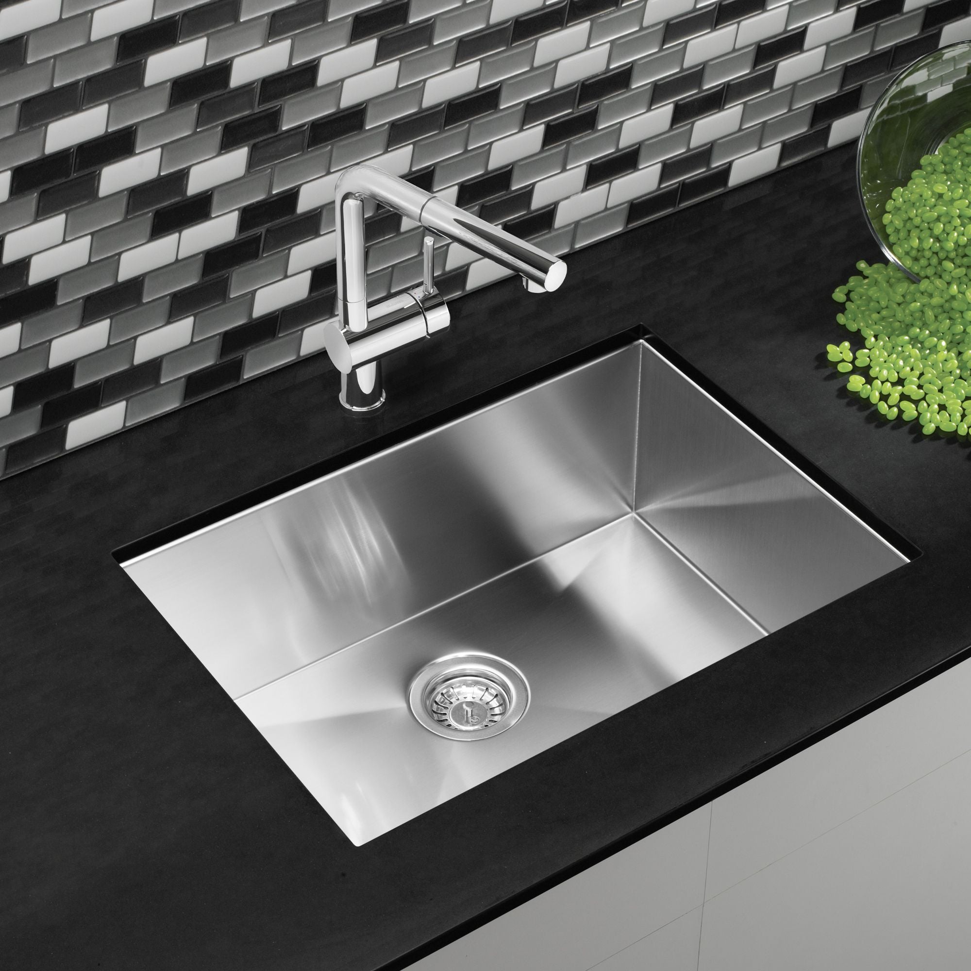 Blanco Quatrus 25" Undermount Stainless Steel Kitchen Sink, 18 Gauge, 518171