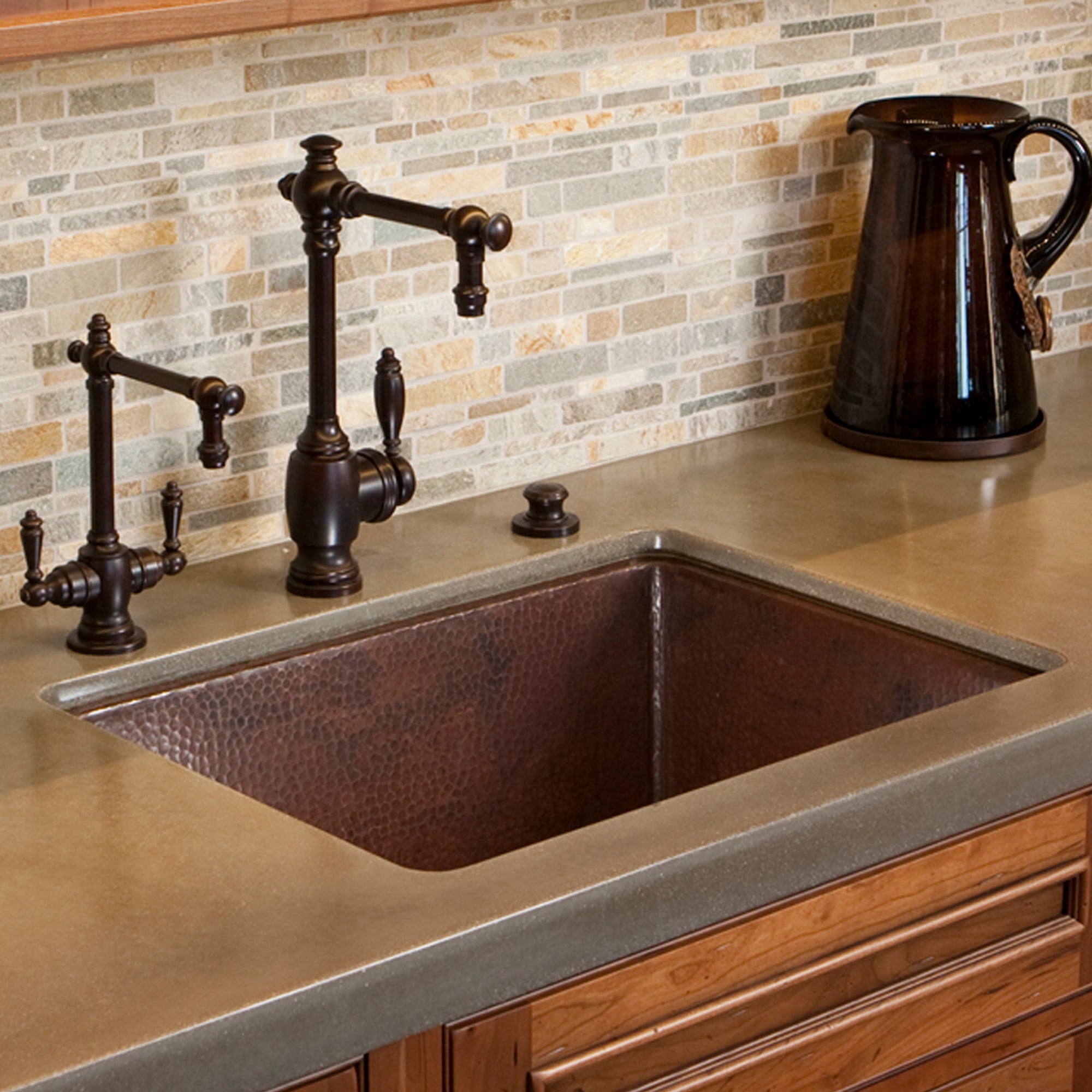 D Shape Hammered Front Apron Copper Kitchen Sink - Stock Clearance