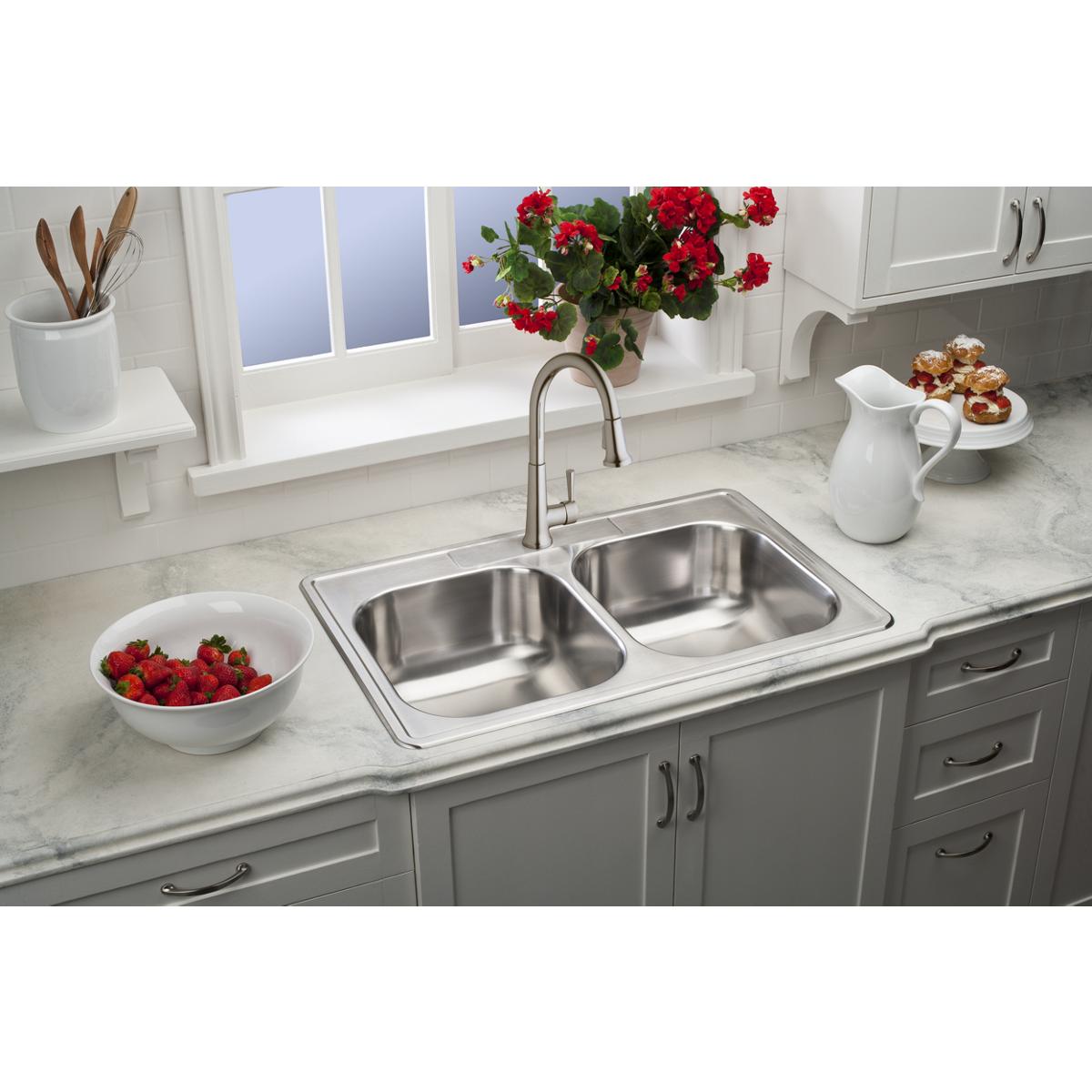 Elkay LK6000LS Everyday Single Hole Deck Mount Kitchen Faucet with Pull-down Spray Forward Only Lever Handle Lustrous Steel