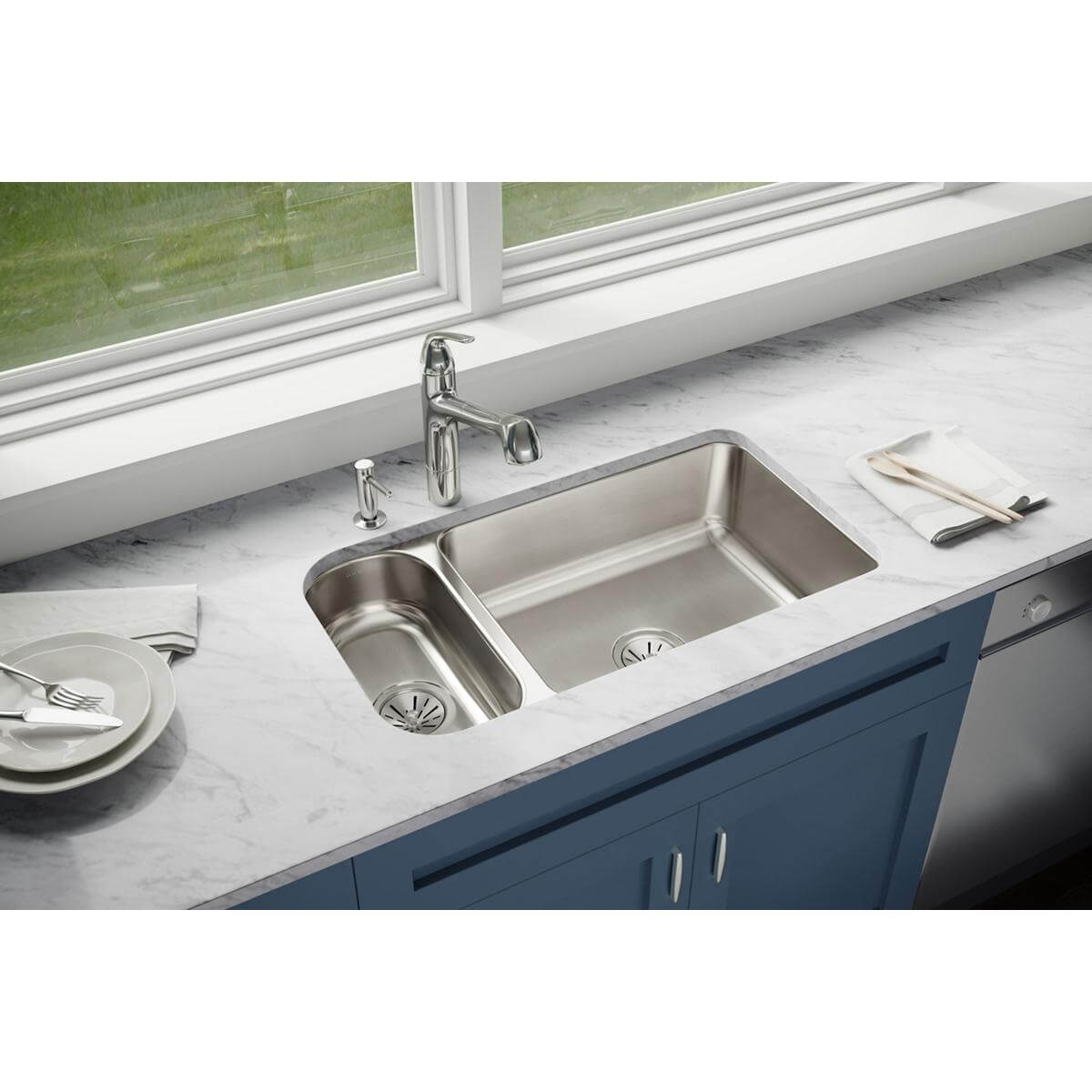 Alternate Image for Elkay Lustertone Classic 32" Stainless Steel Kitchen Sink, 25/75 Double Bowl, 18 Gauge, Lustrous Satin, ELUH3219