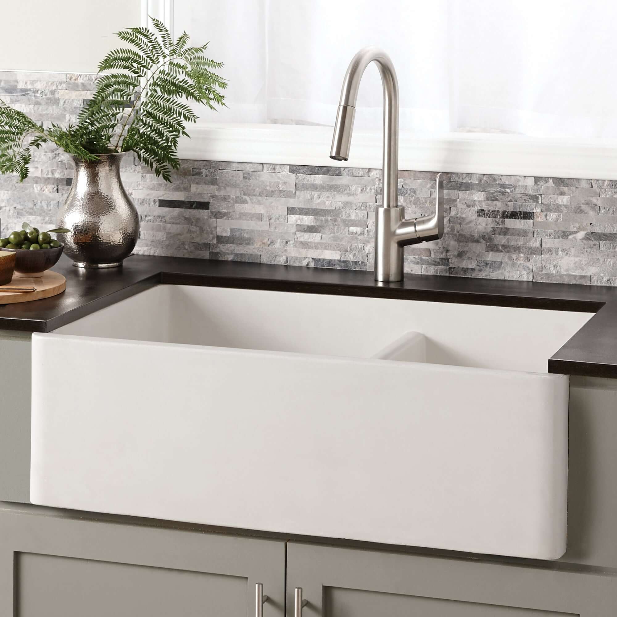 Native Trails Farmhouse Double Bowl 33" NativeStone Concrete Farmhouse Sink, 60/40 Double Bowl, Pearl, NSKD3321-P