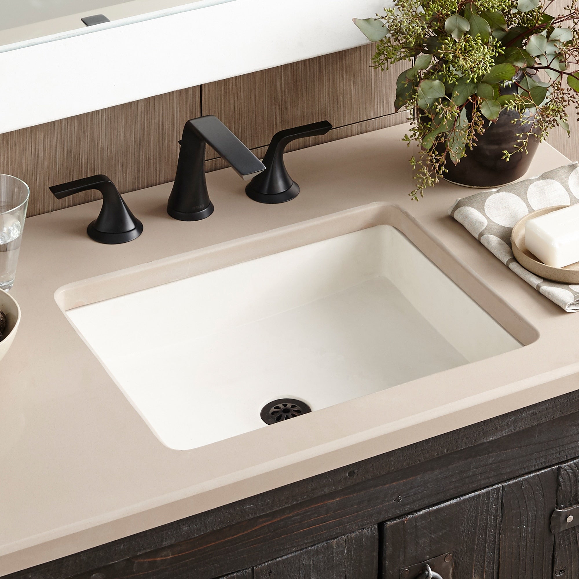 Native Trails Nipomo 20" Rectangle NativeStone Concrete Farmhouse Bathroom Sink, Pearl, NSL1915-P
