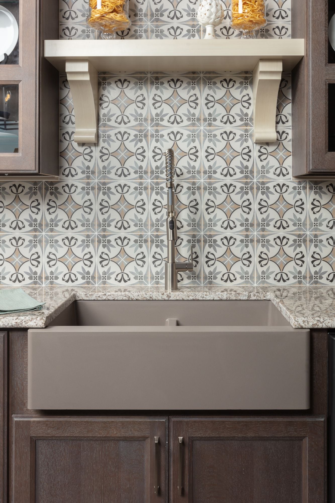 Karran 34" Quartz Composite Farmhouse Sink, 50/50 Double Bowl, Concrete, QA-750-CN-PK1